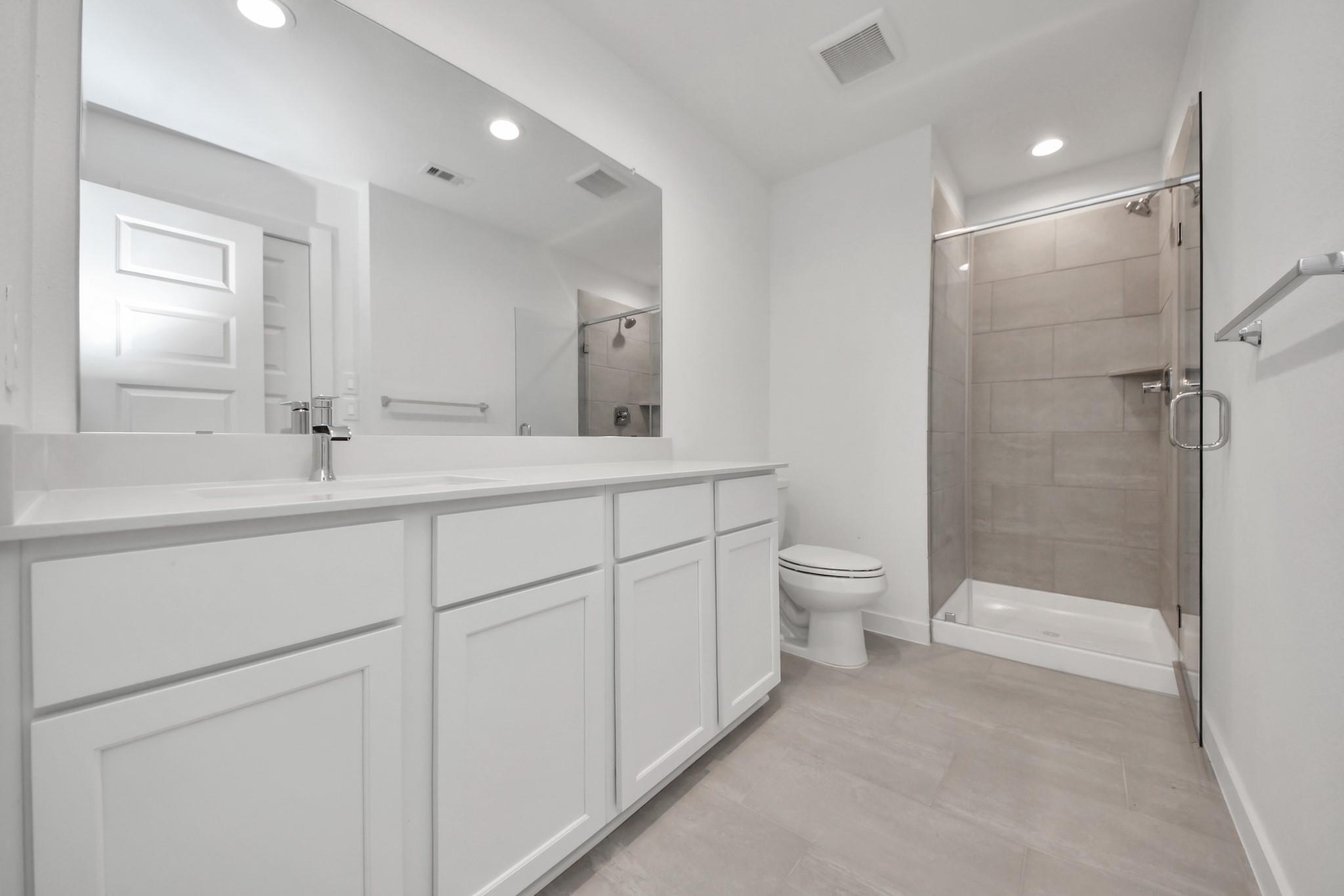 18526 Athena Flower Drive