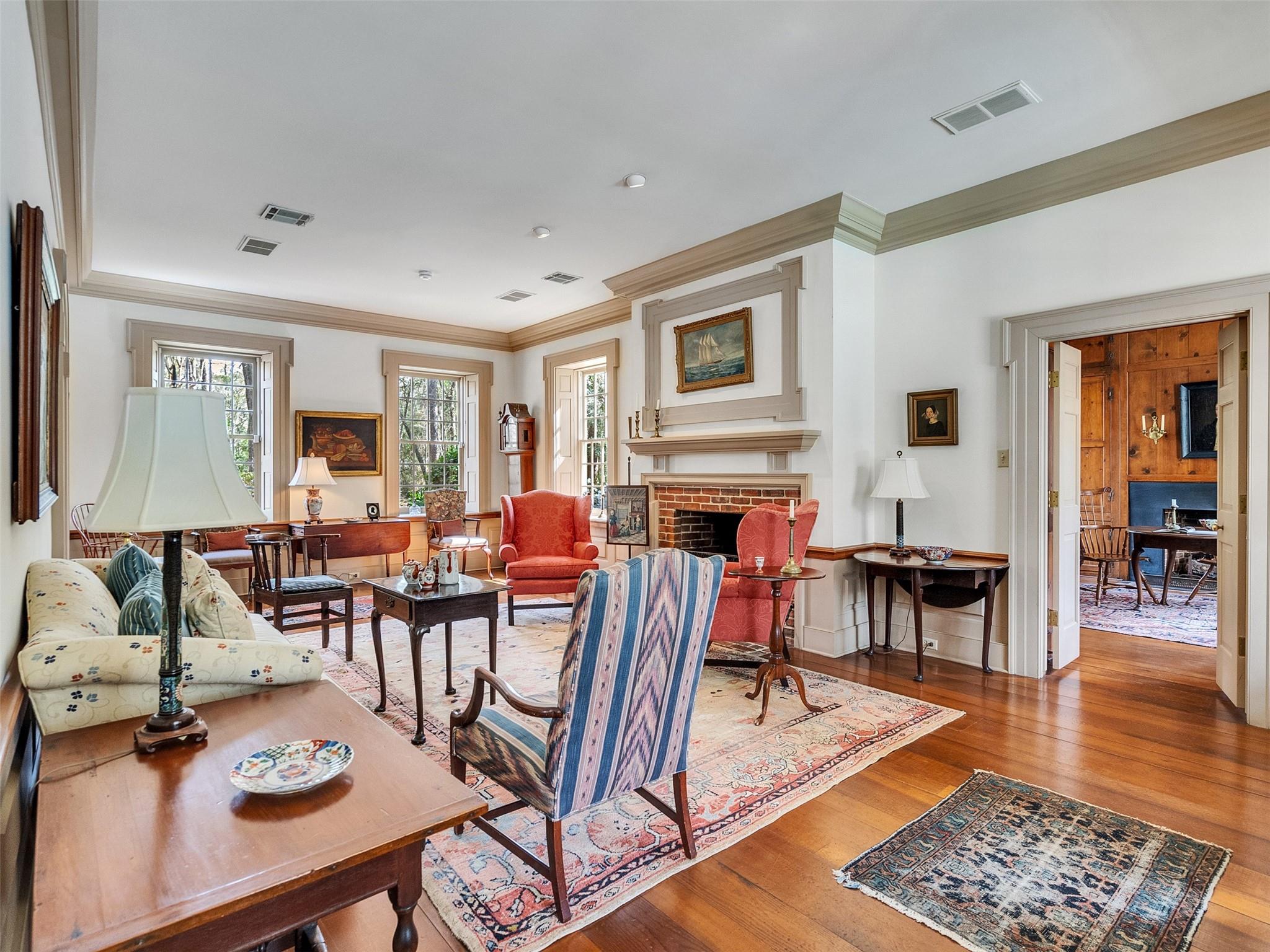 5212 Strack Road