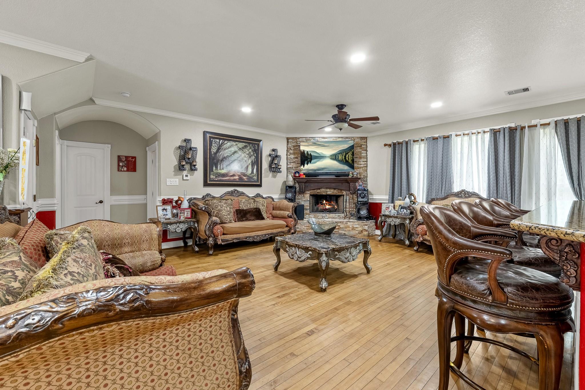 18740 Deer Glen Drive