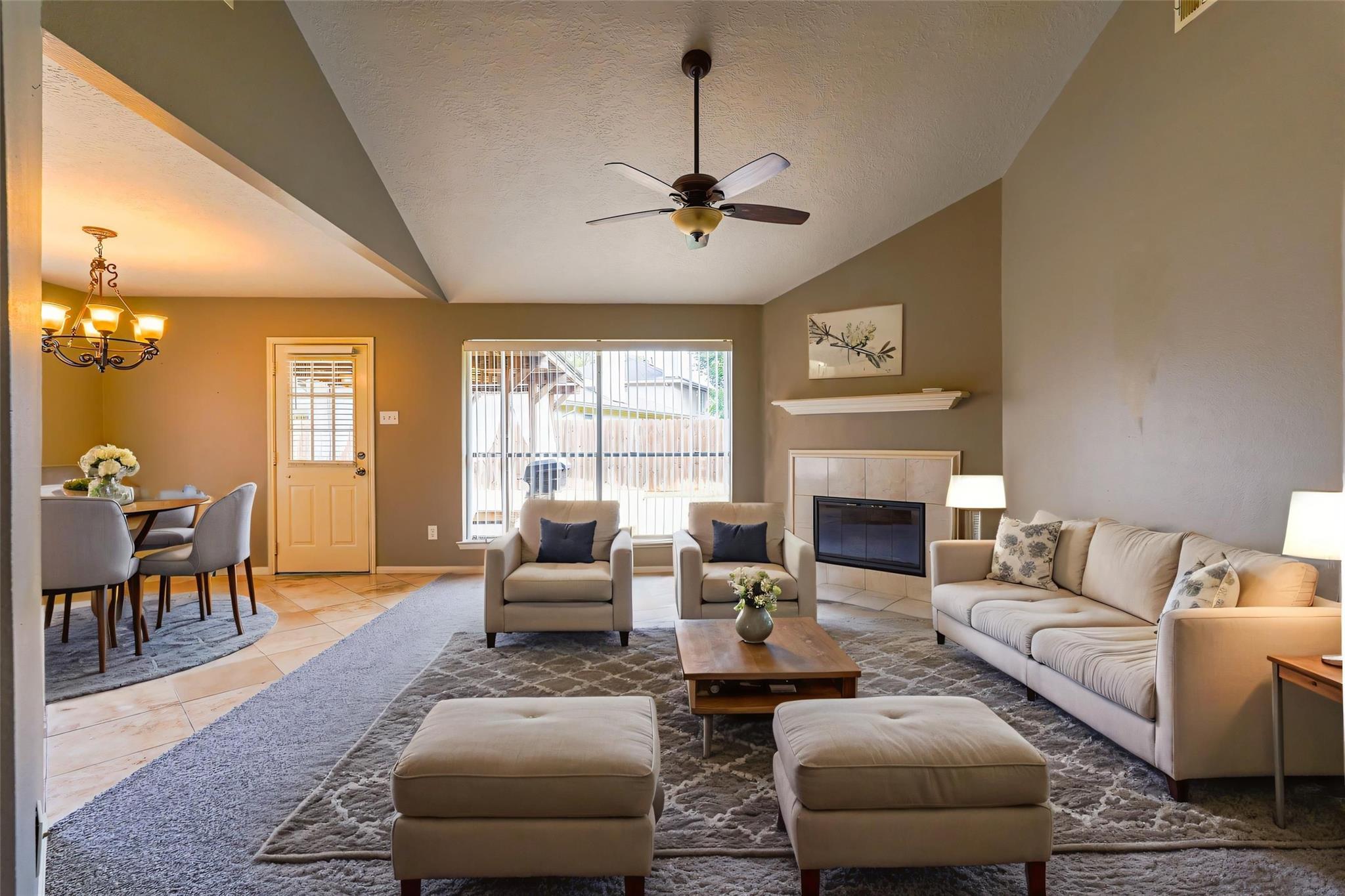 3050 Texas Oak Drive