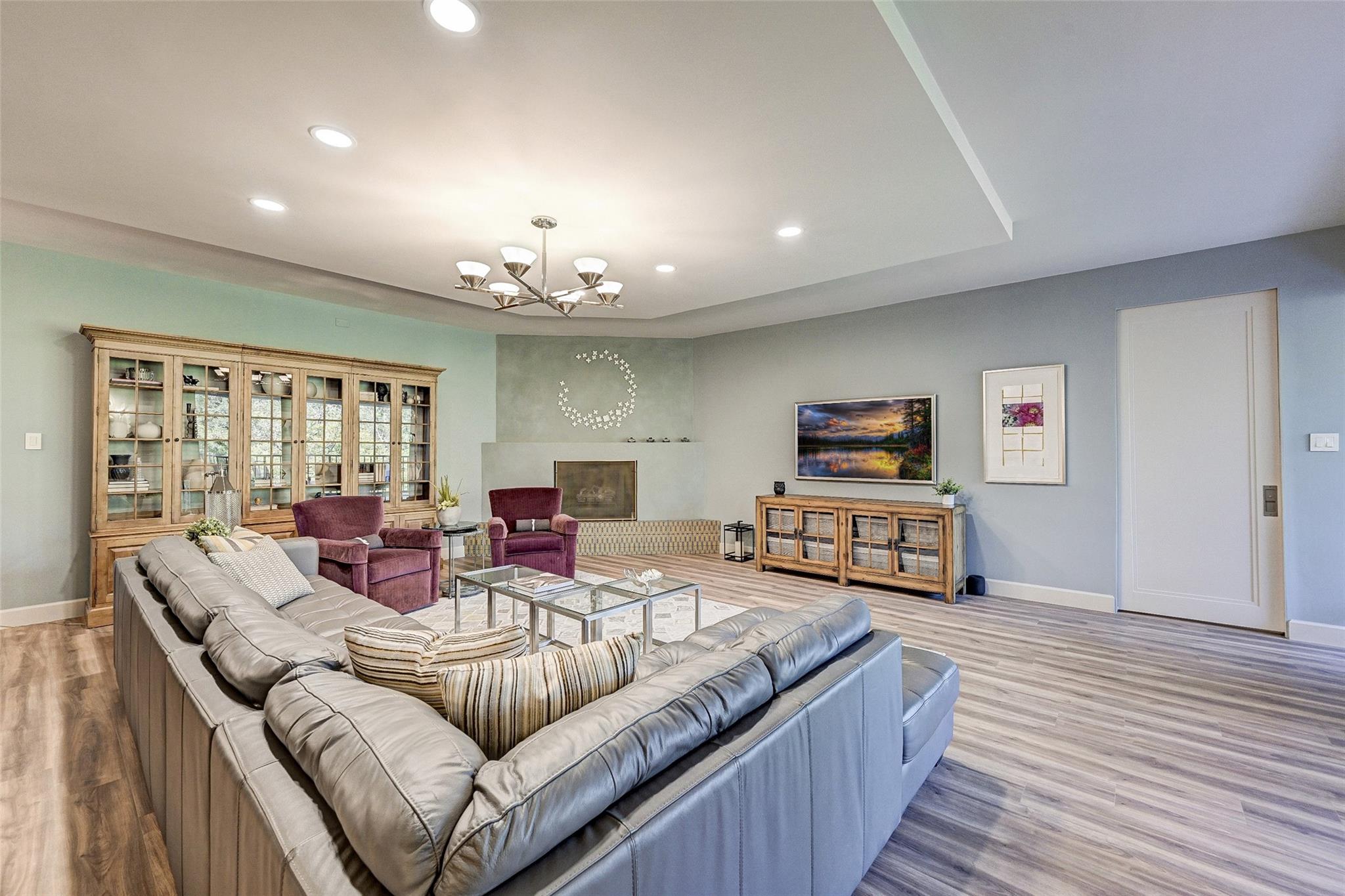 9333 Memorial Drive # 413