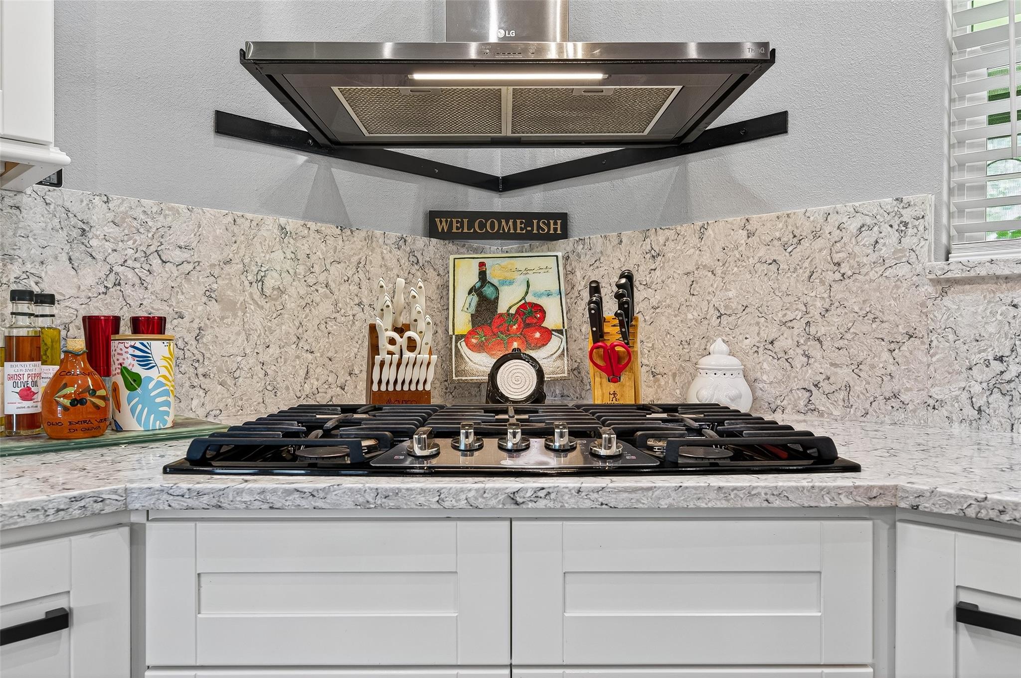 7682 County Road 234