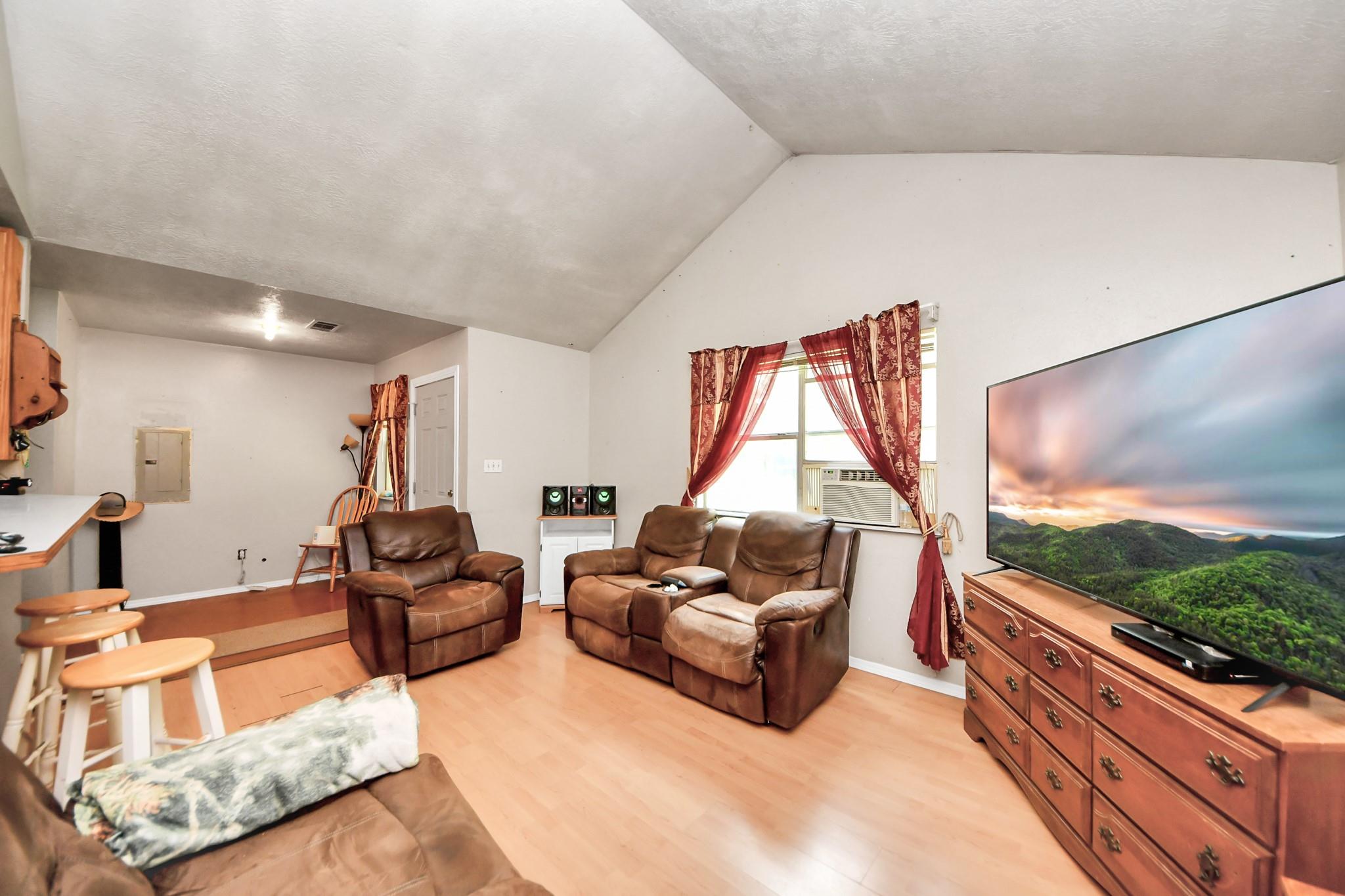 121 Elendor Drive
