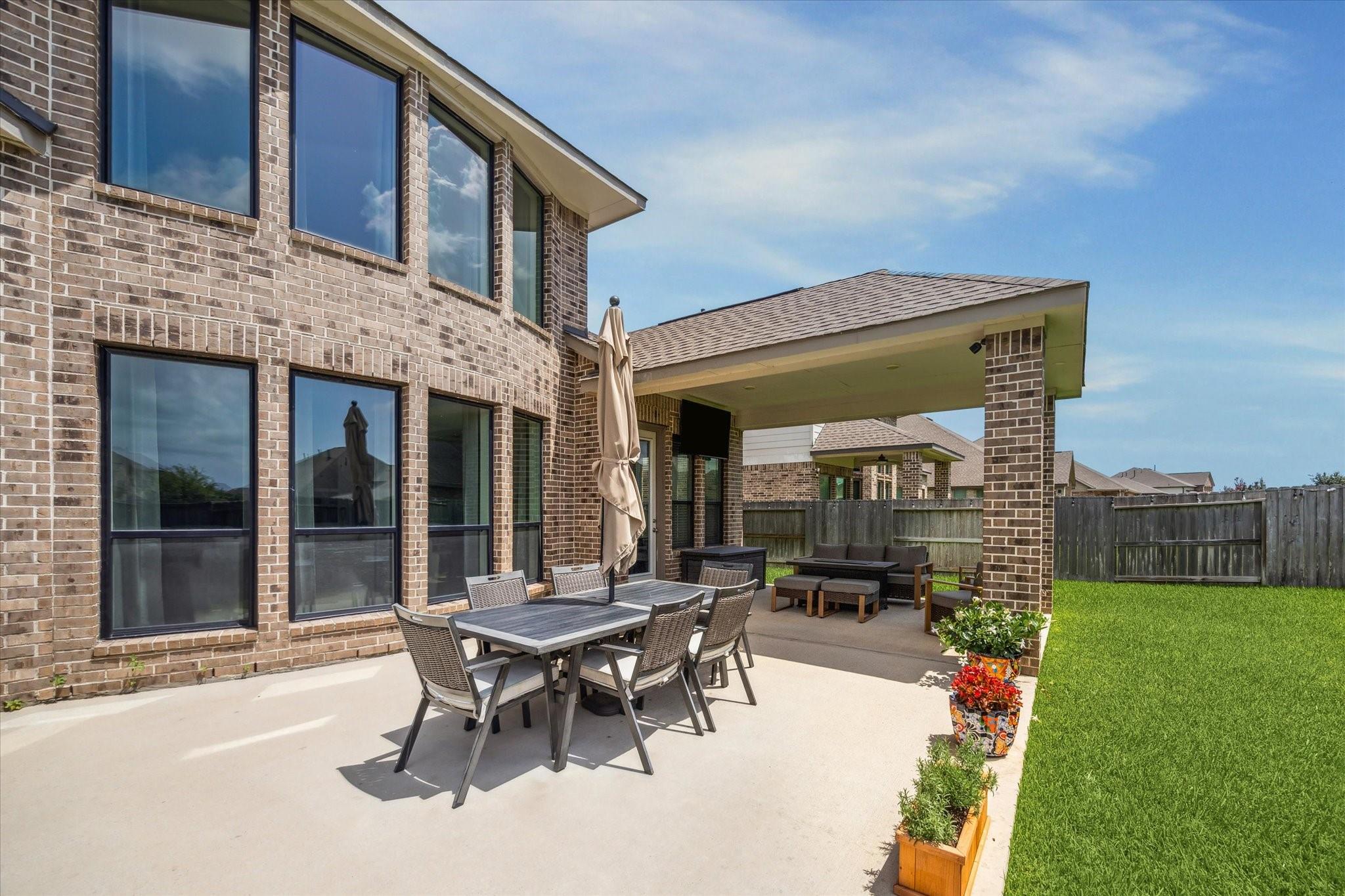 6631 Windy Hills Lane
