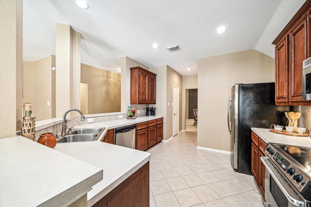7110 Timber Post Lane