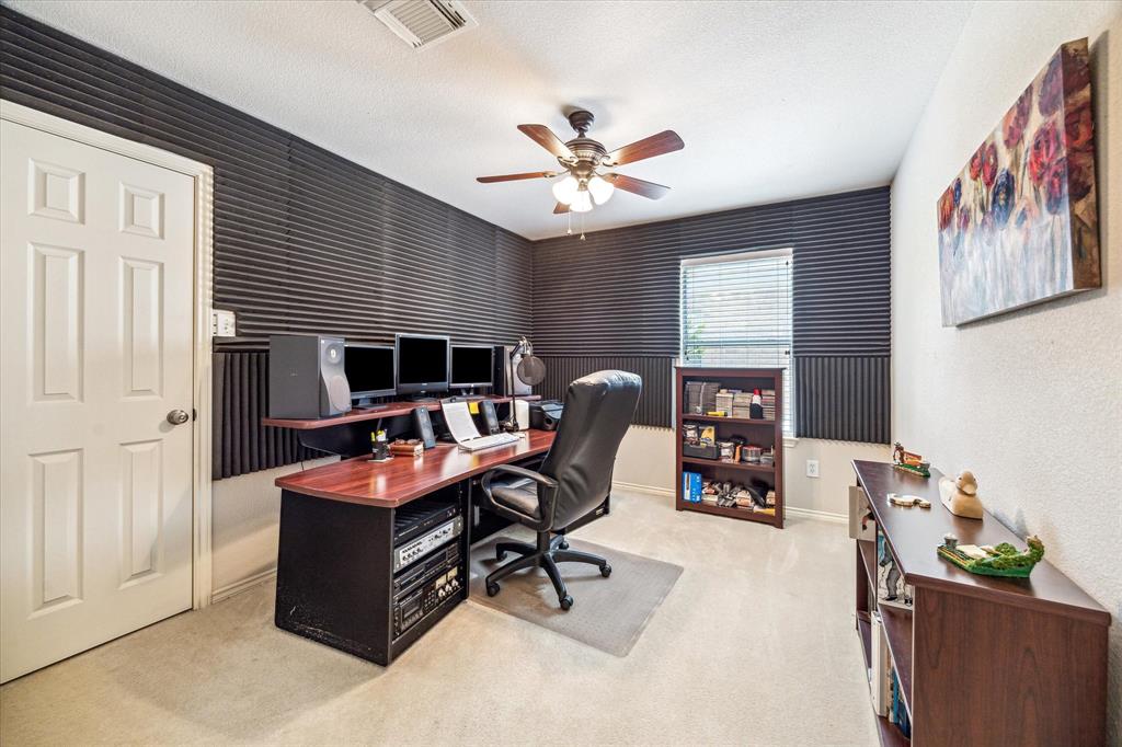 7110 Timber Post Lane