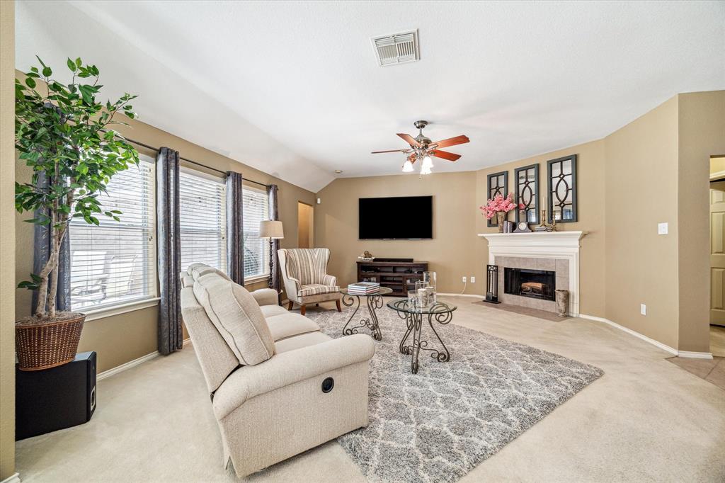 7110 Timber Post Lane