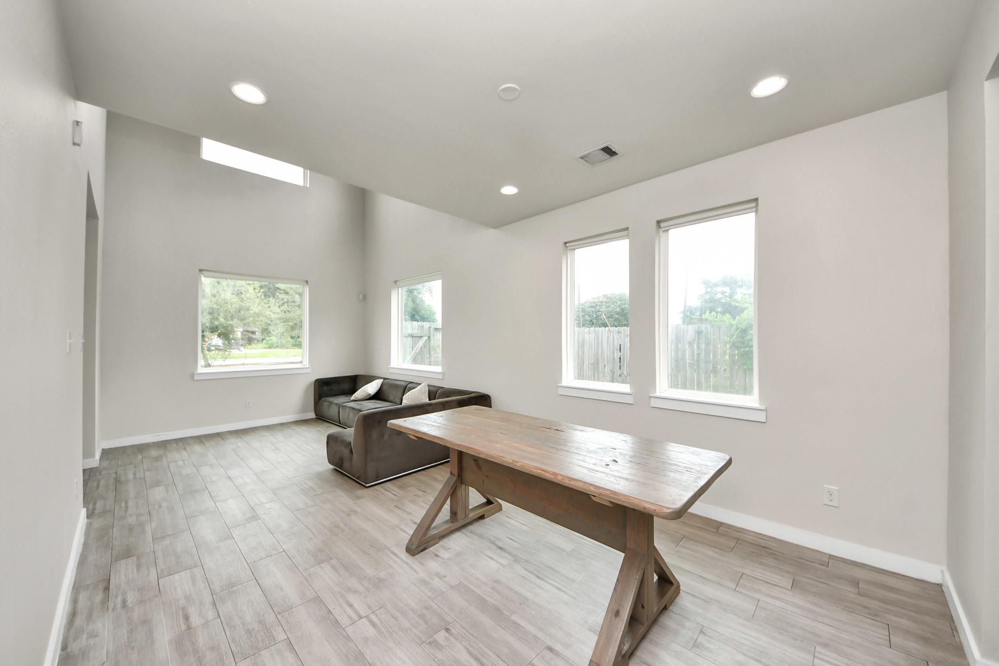 4228 Bellfort Street
