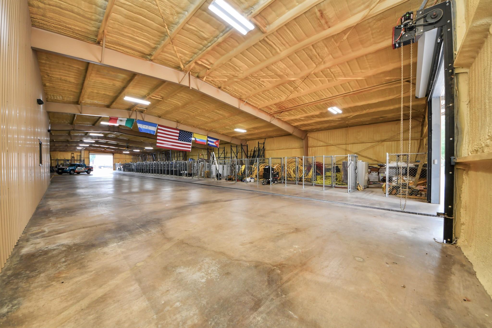 10814 Woodedge Drive