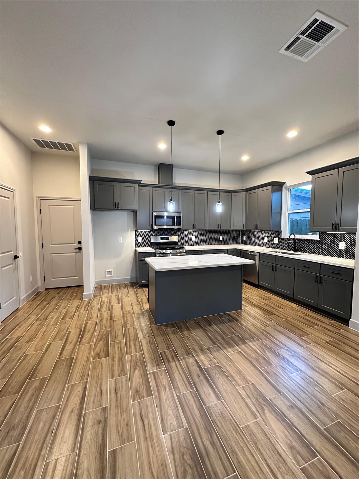 1052 Marjorie Street