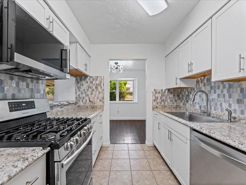 7850 Hillbarn Drive