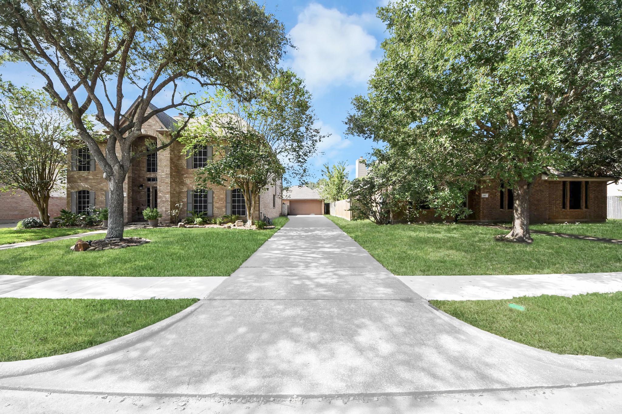 1408 N Pine Orchard Drive