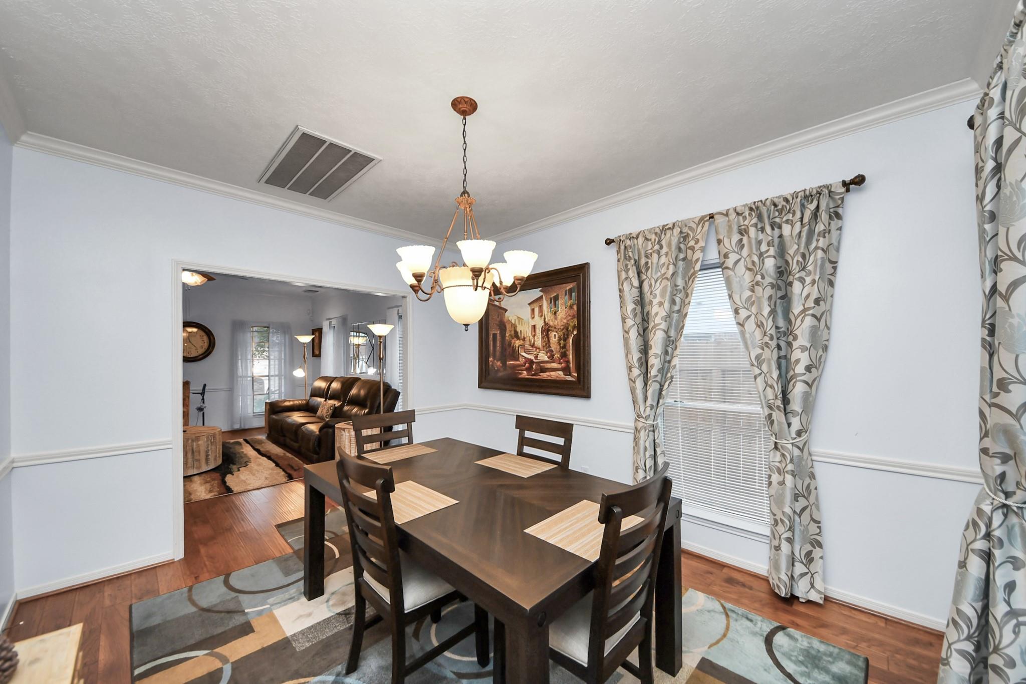 1408 N Pine Orchard Drive