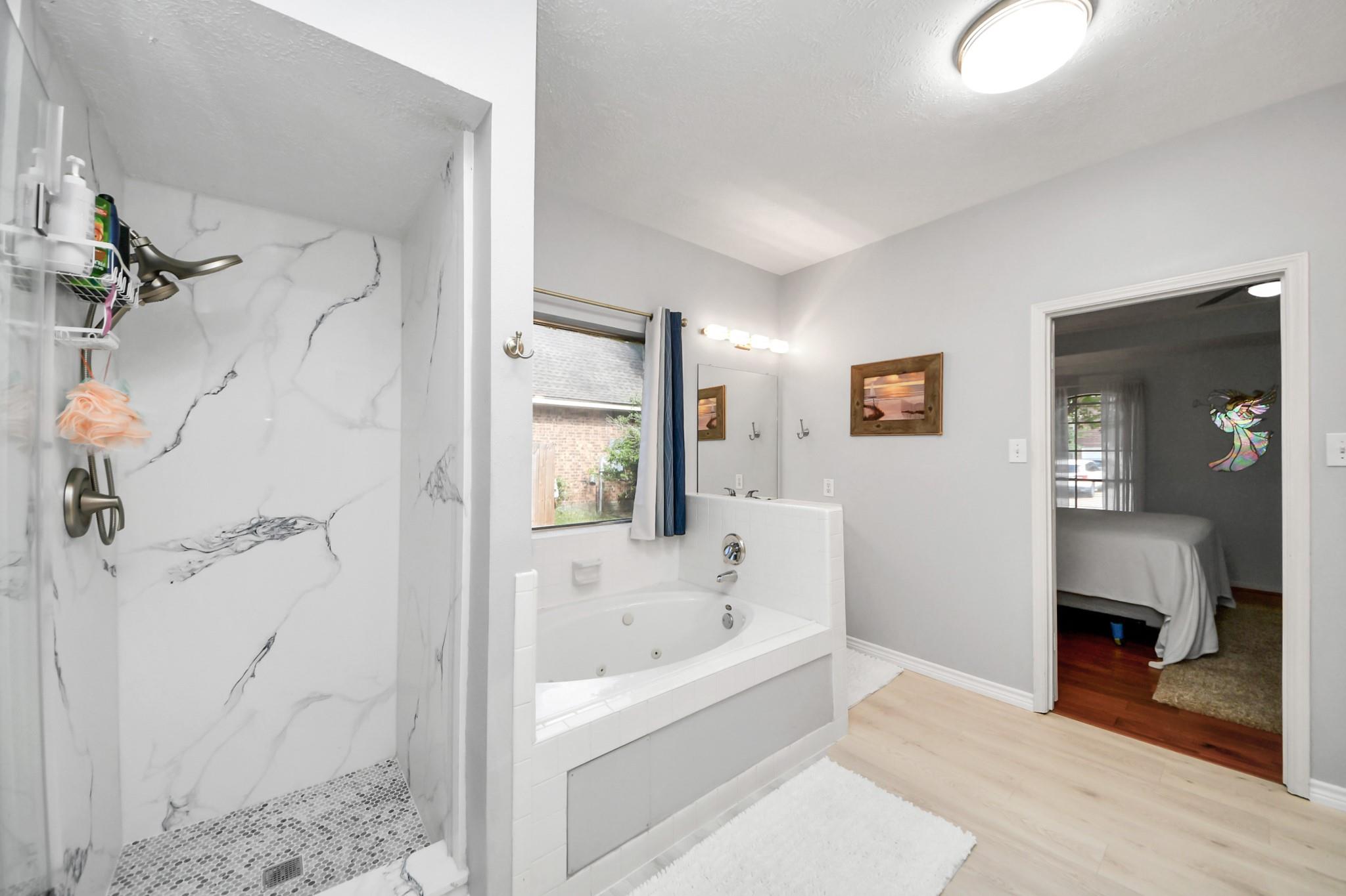 1408 N Pine Orchard Drive