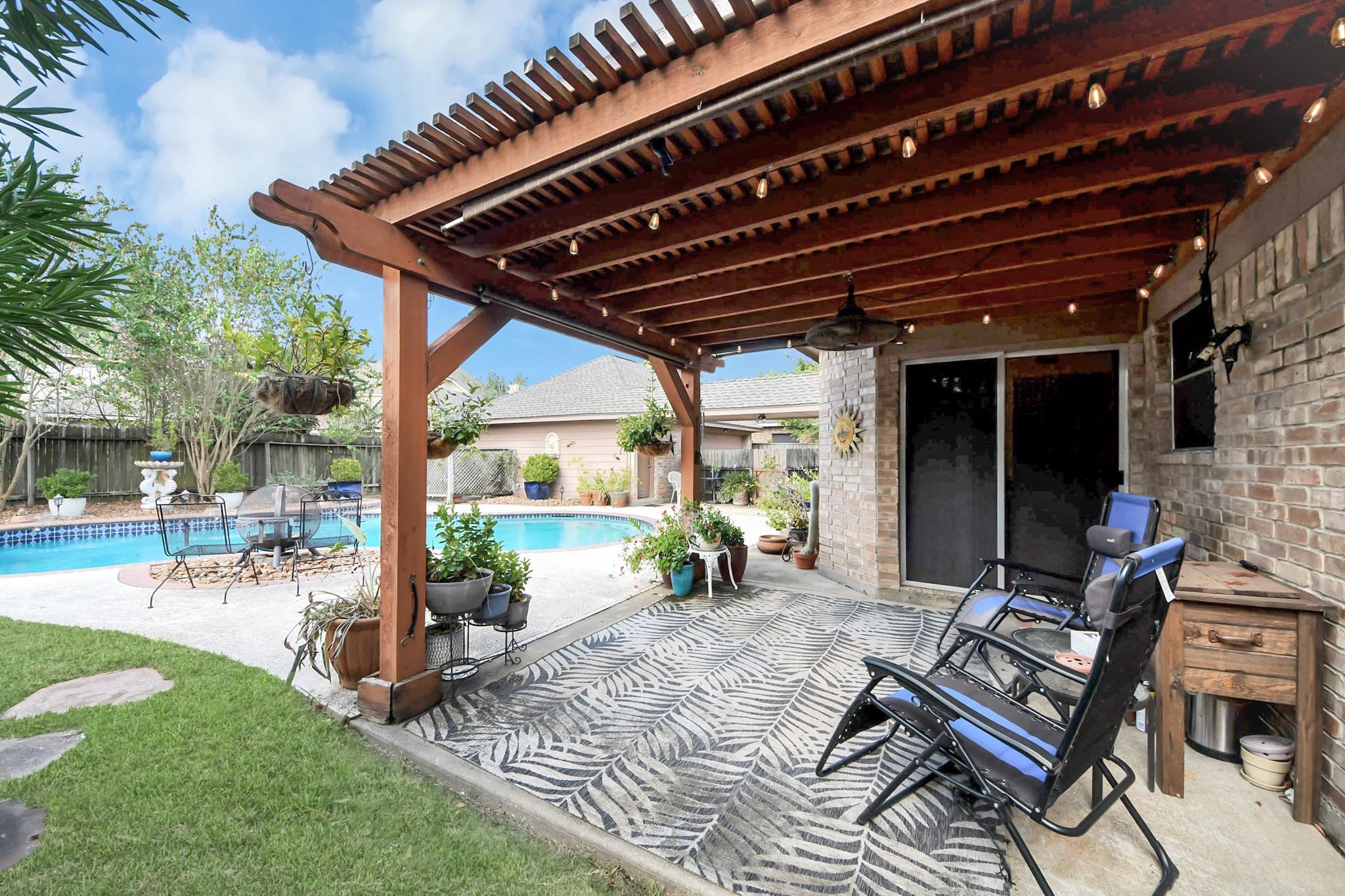 1408 N Pine Orchard Drive