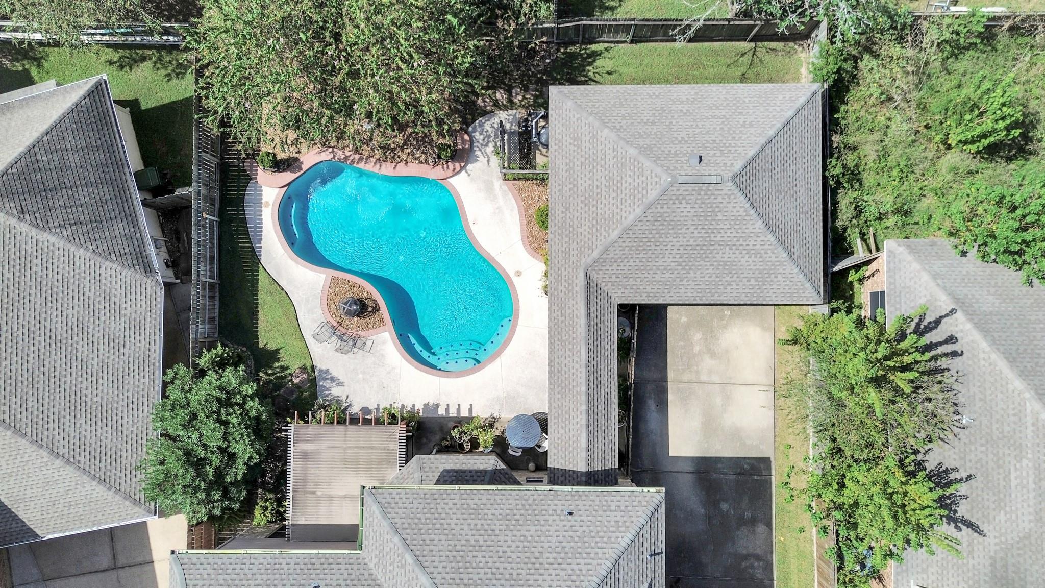 1408 N Pine Orchard Drive