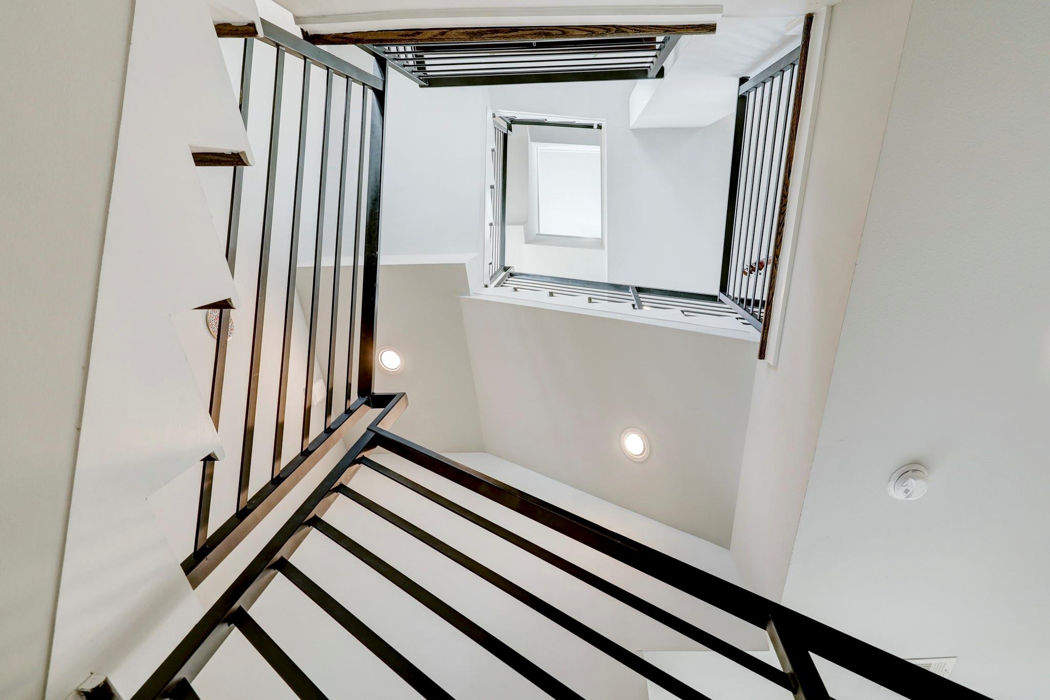 5622 Kiam Street # F