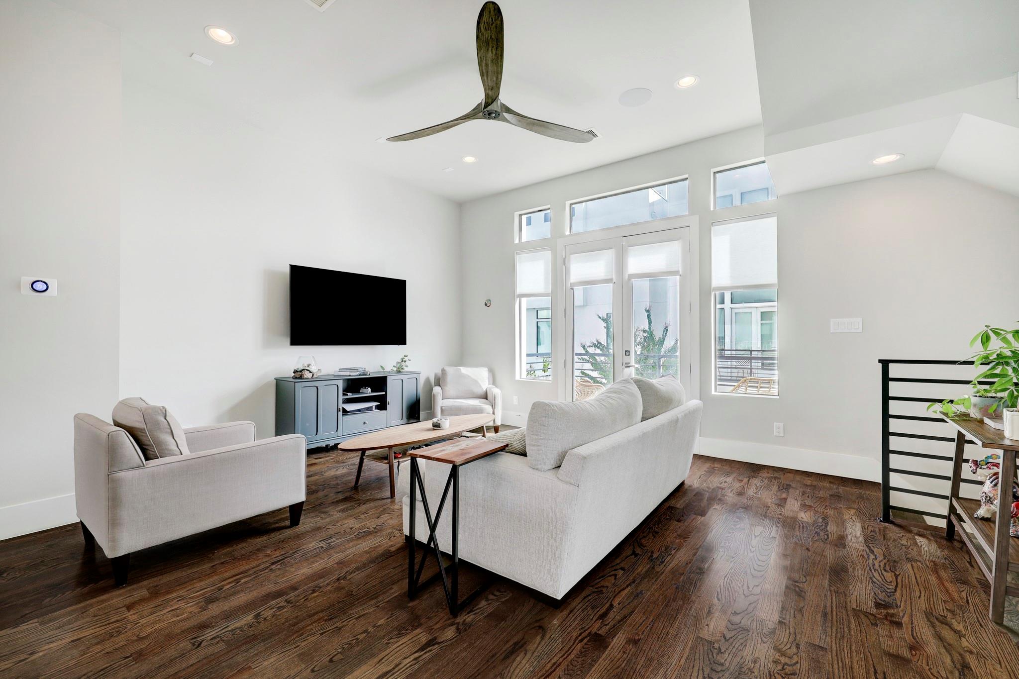 5622 Kiam Street # F