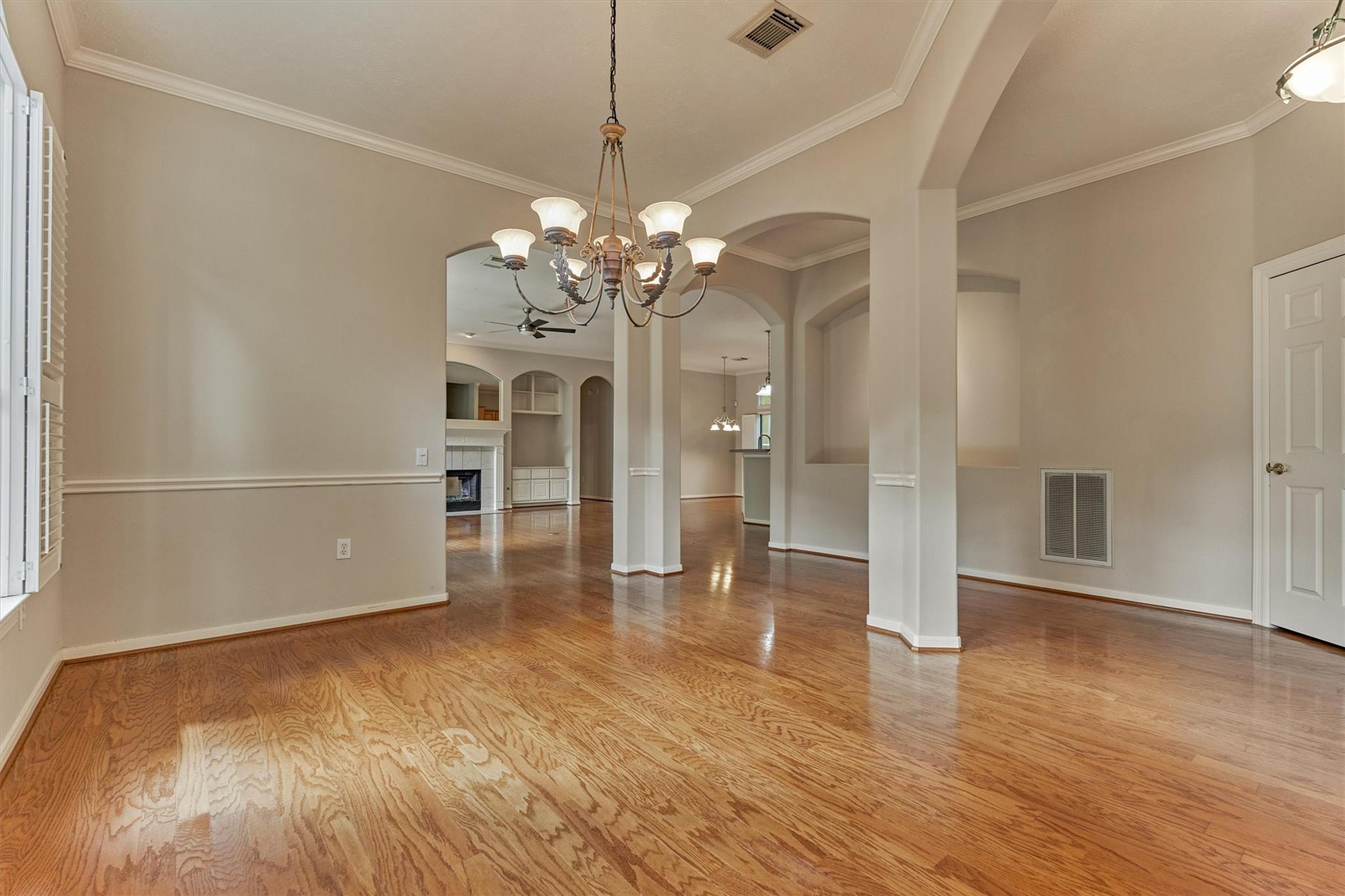 23 Meadowhawk Place