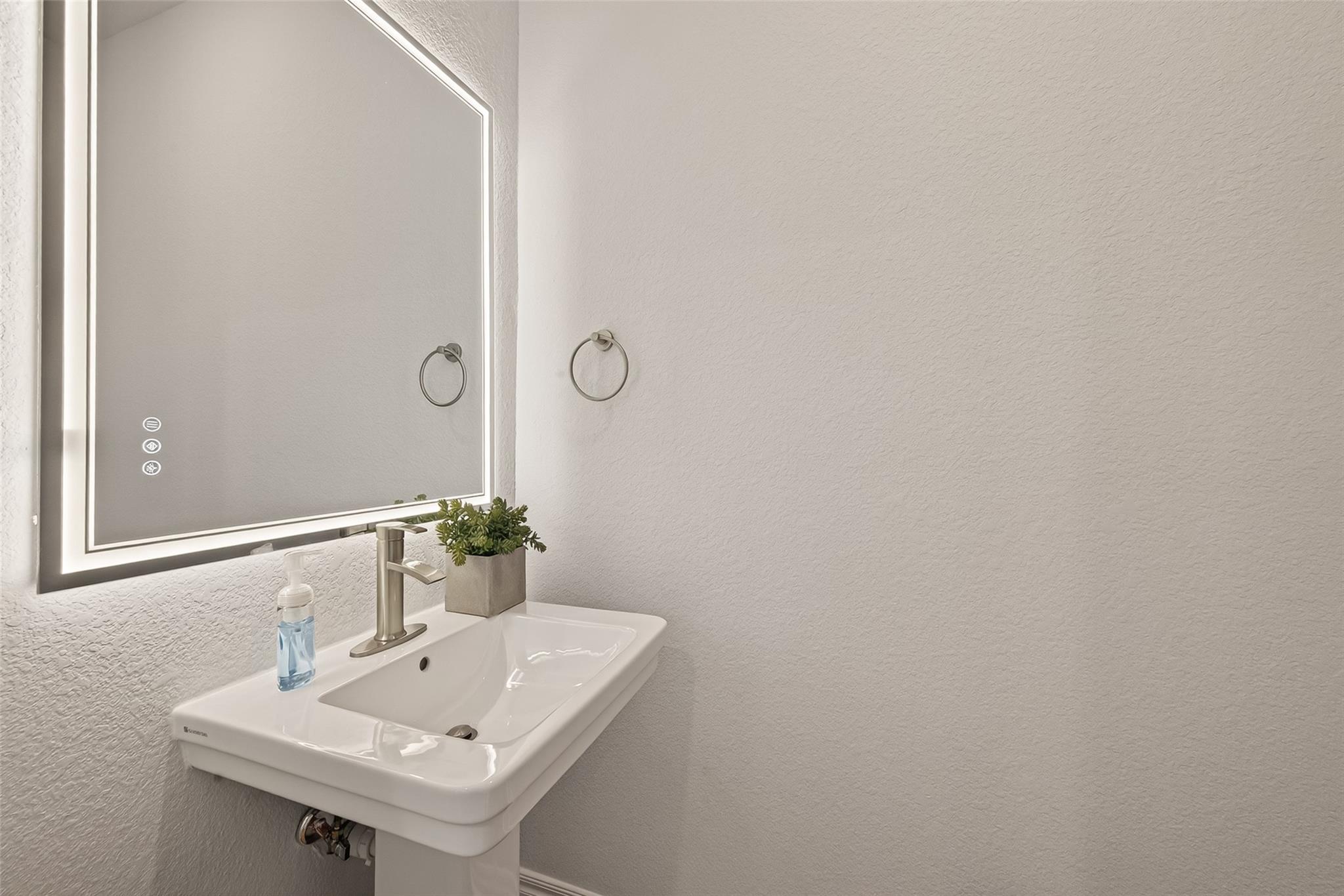 25569 Roy Rogers Road