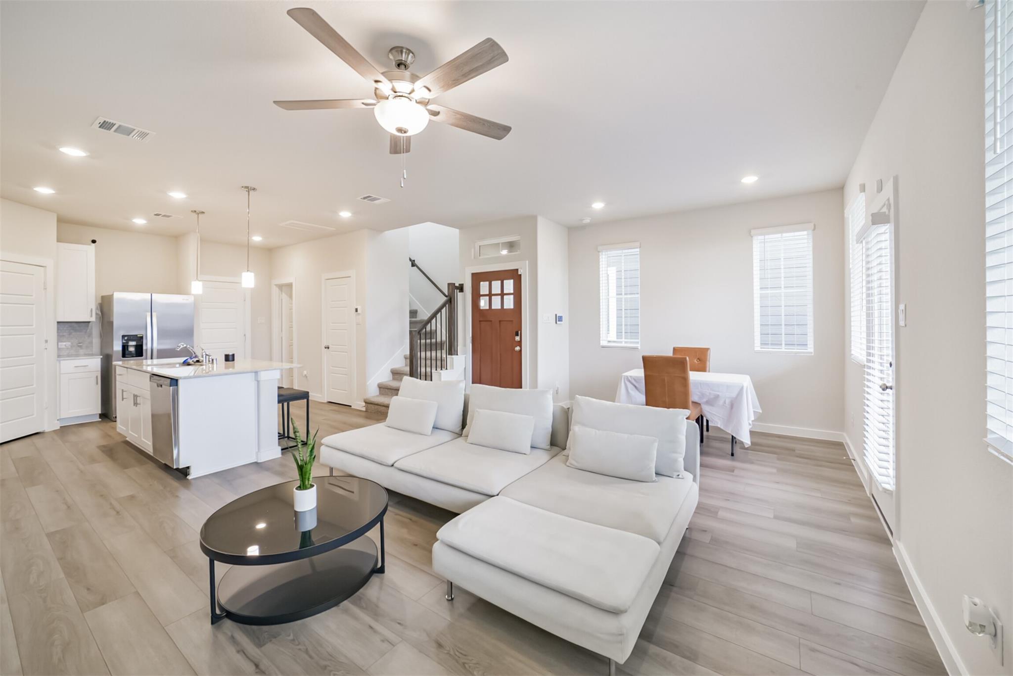 14834 Slow River Avenue, Houston