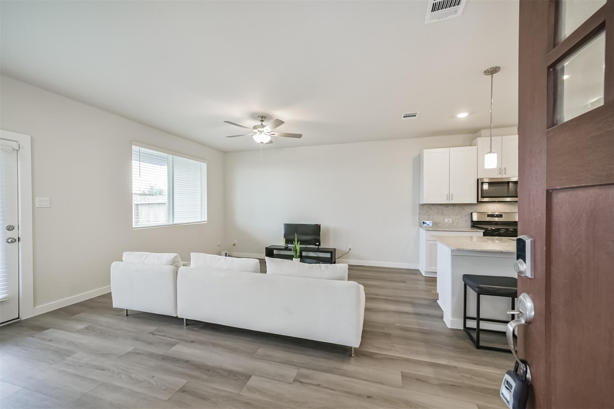 14834 Slow River Avenue, Houston