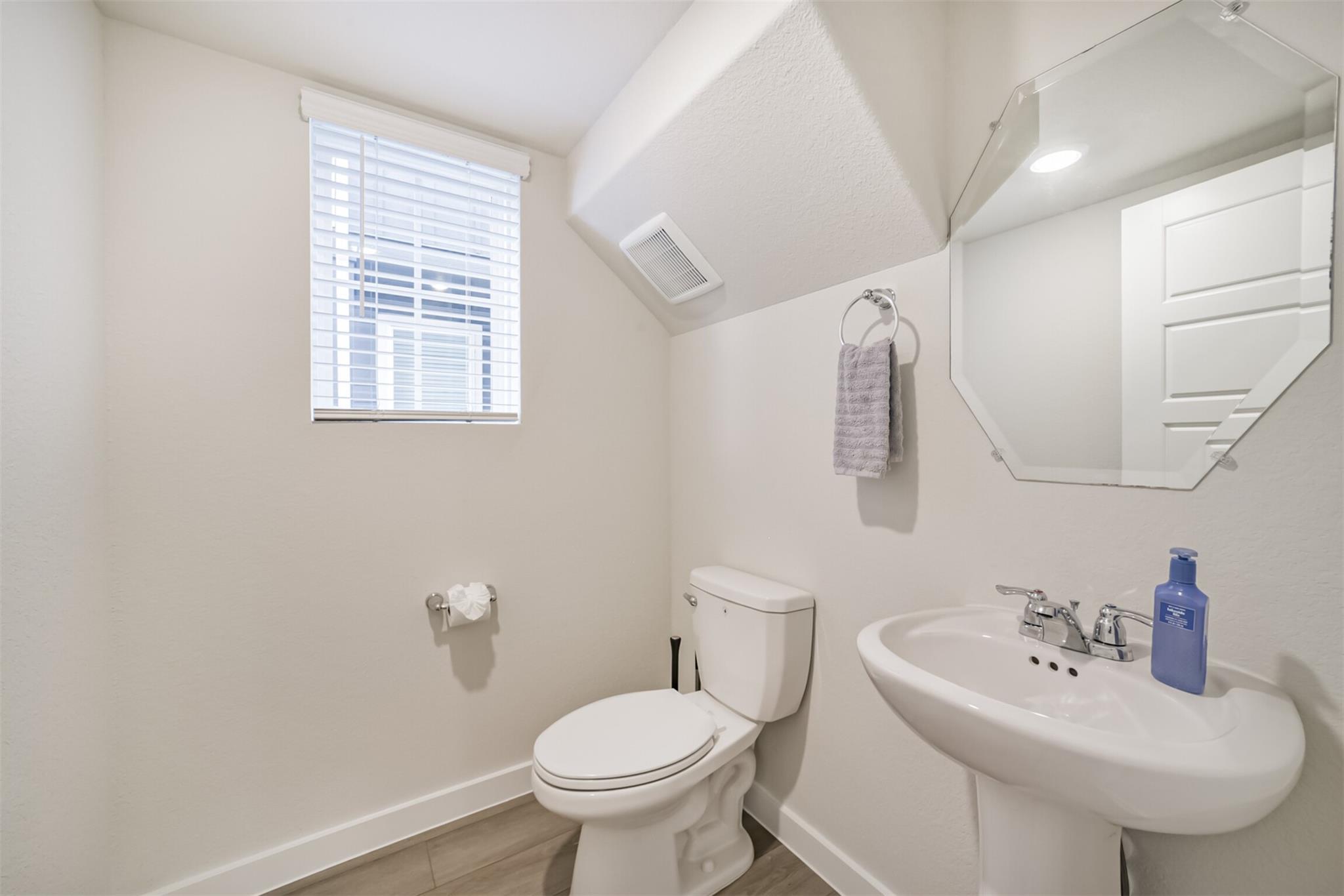 14834 Slow River Avenue, Houston