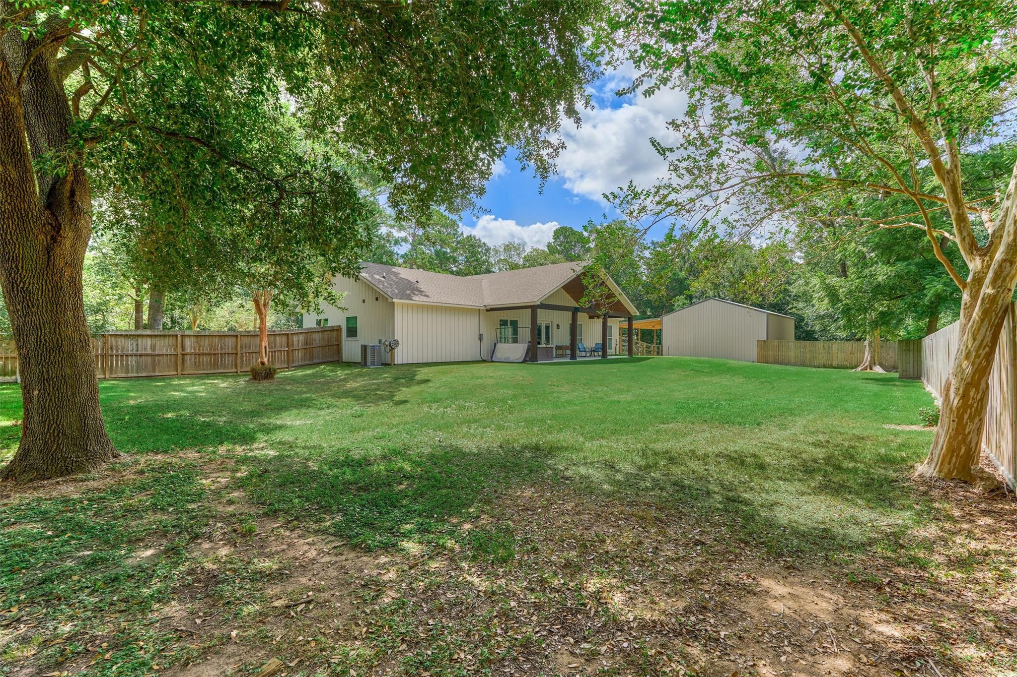 5218 Lazy Lane