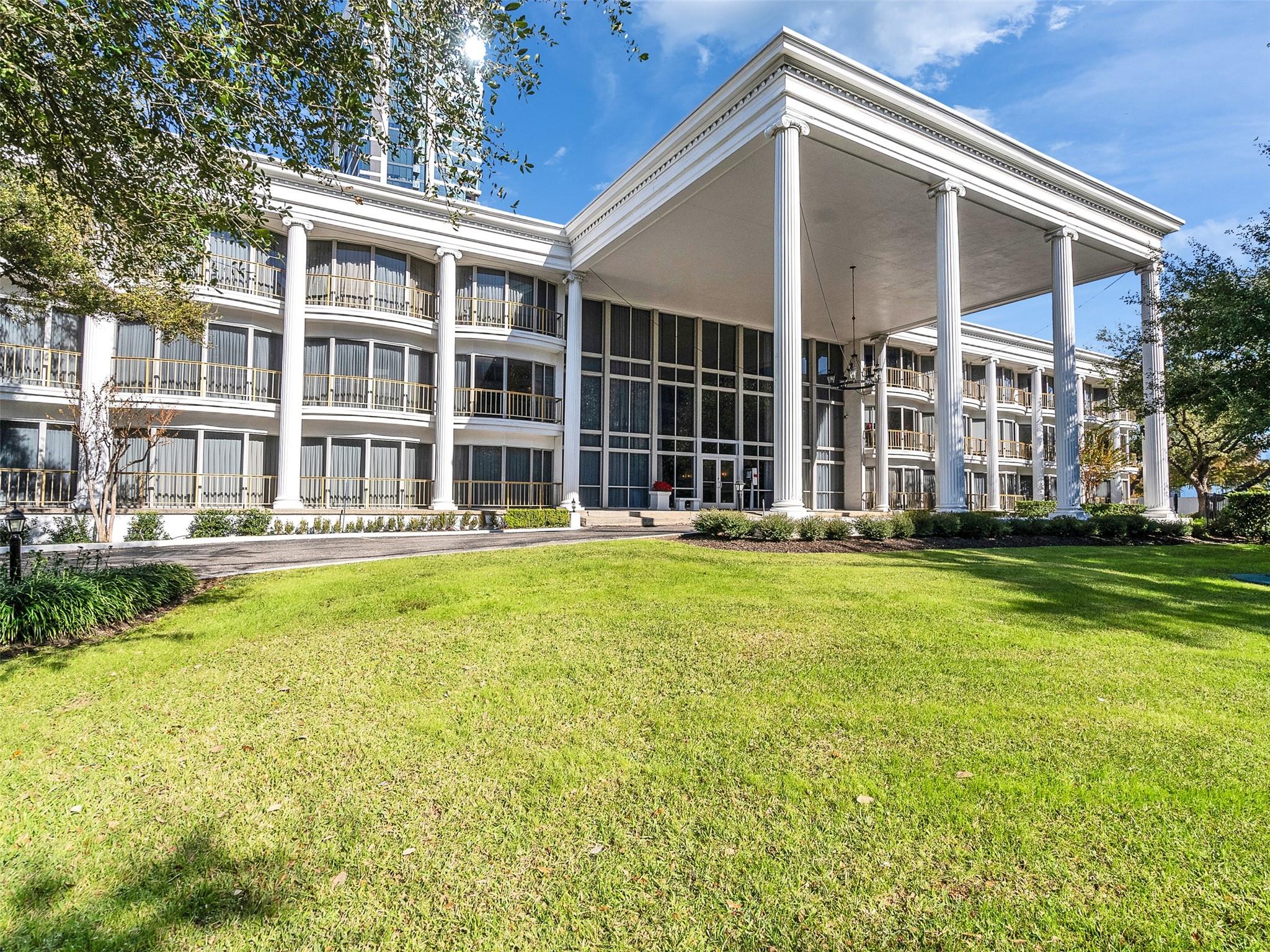5050 Ambassador Way # 218
