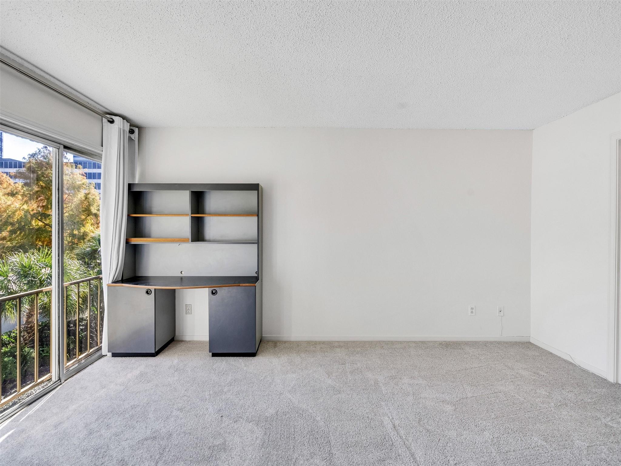 5050 Ambassador Way # 218