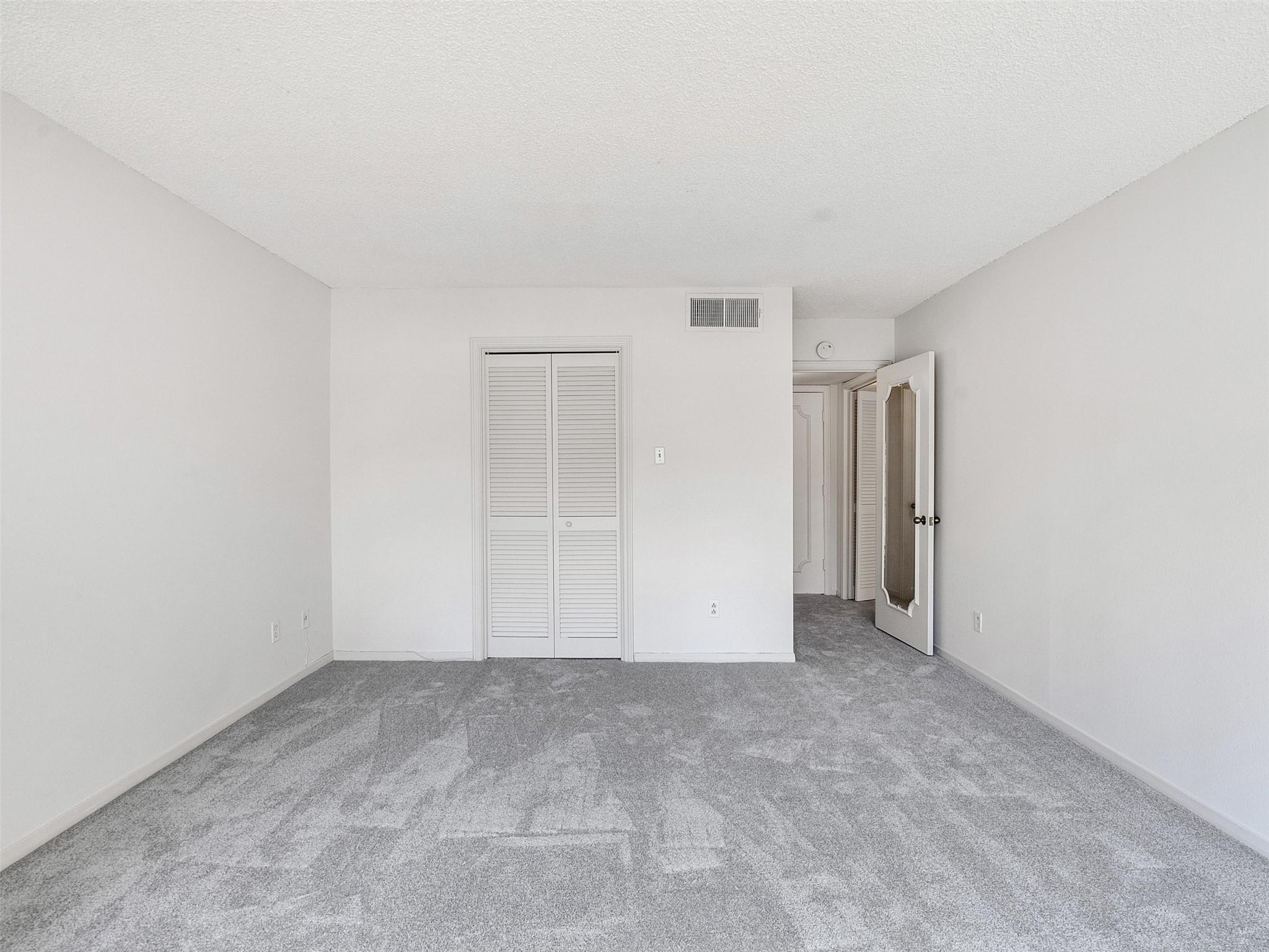 5050 Ambassador Way # 218