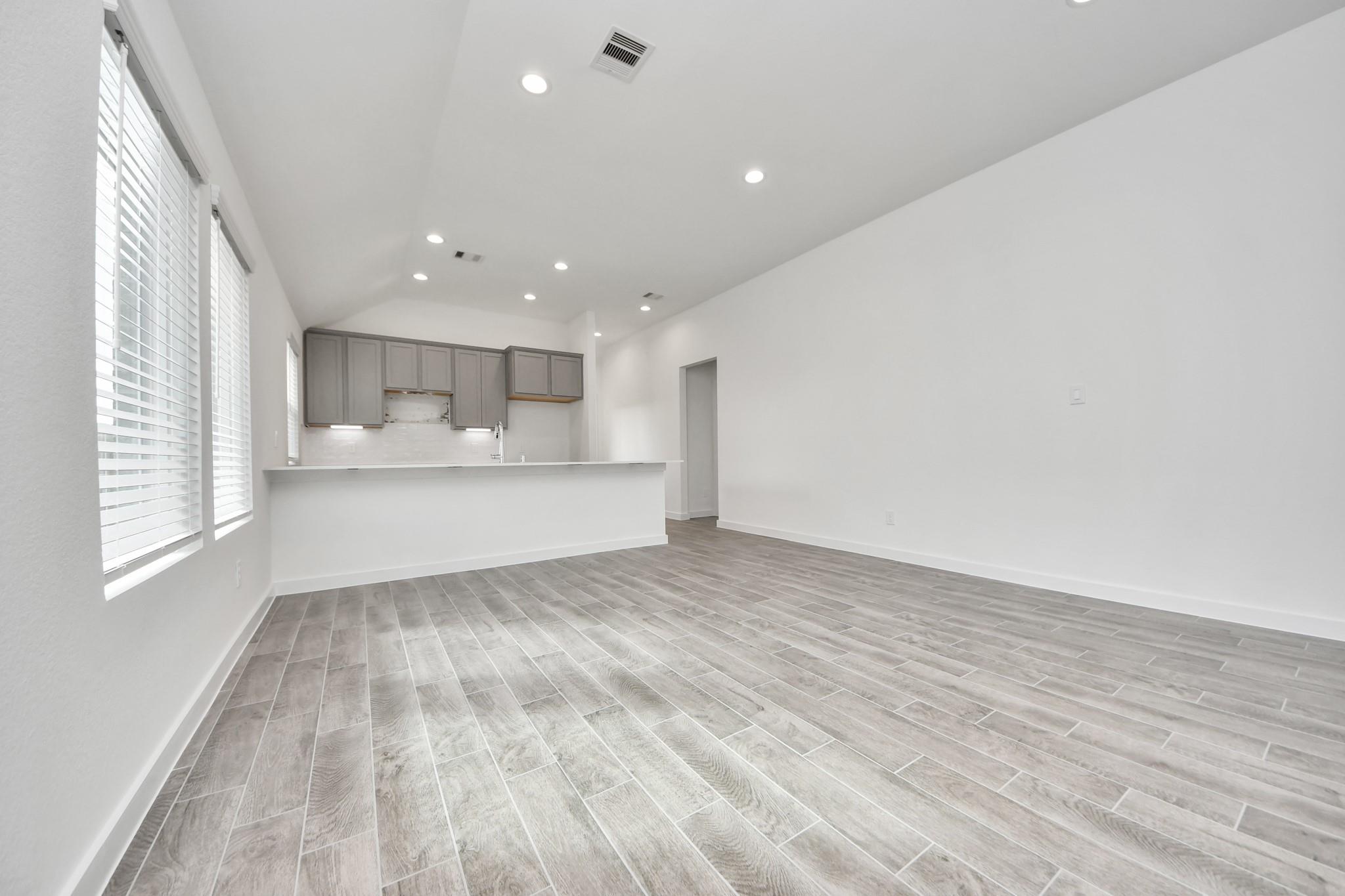 5819 Madison Trail Drive