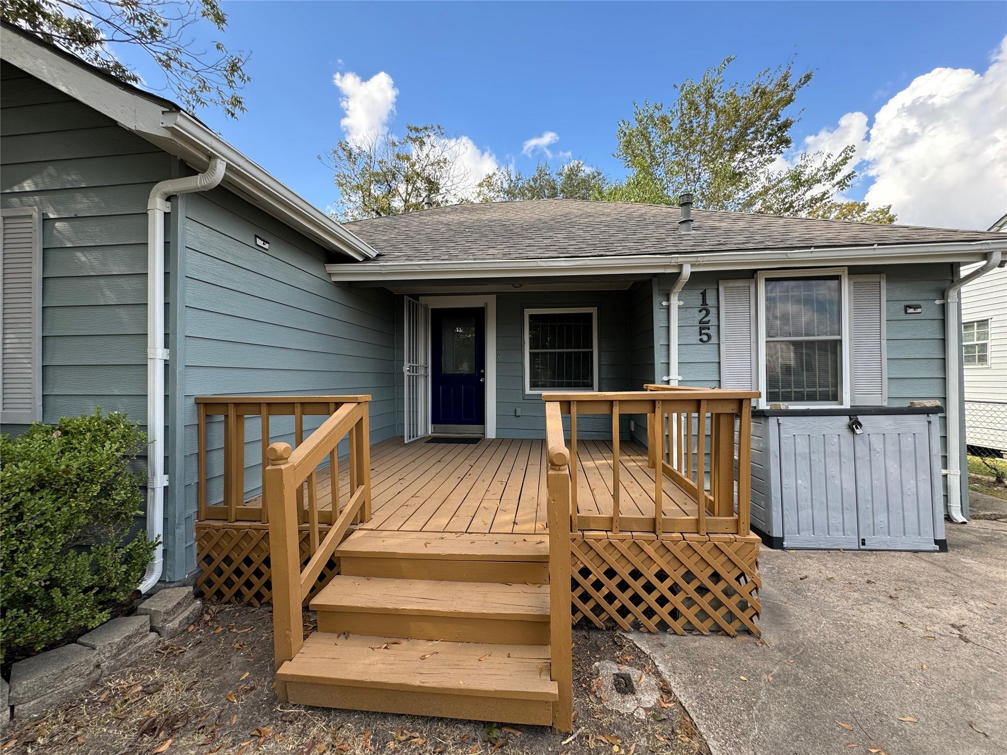 125 Pomeroy Avenue