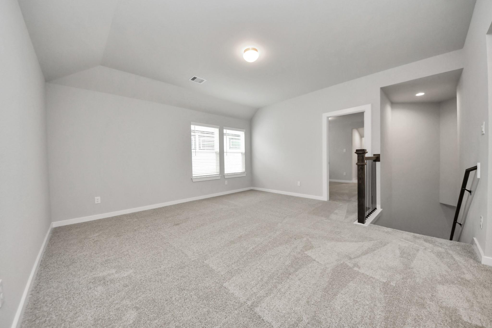352 Ice Shore Trail