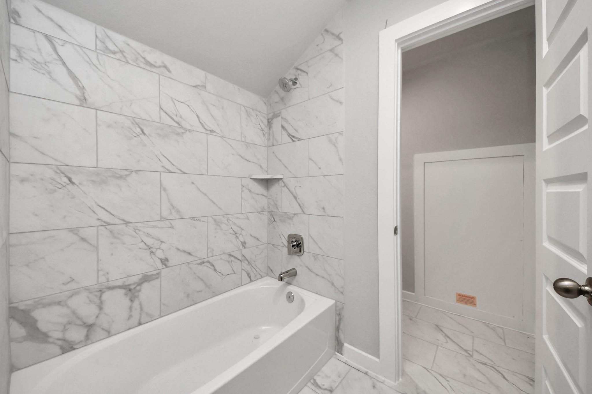 352 Ice Shore Trail