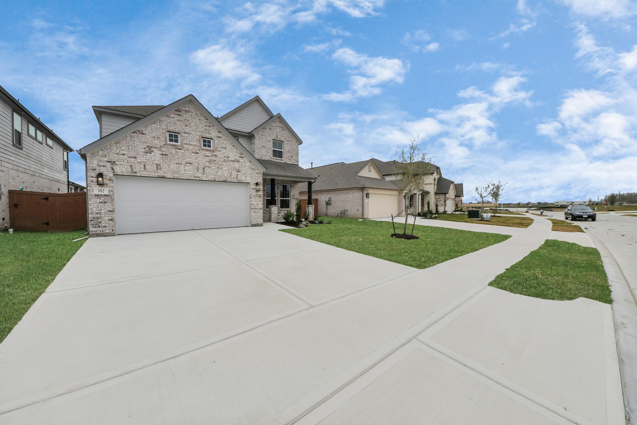 352 Ice Shore Trail