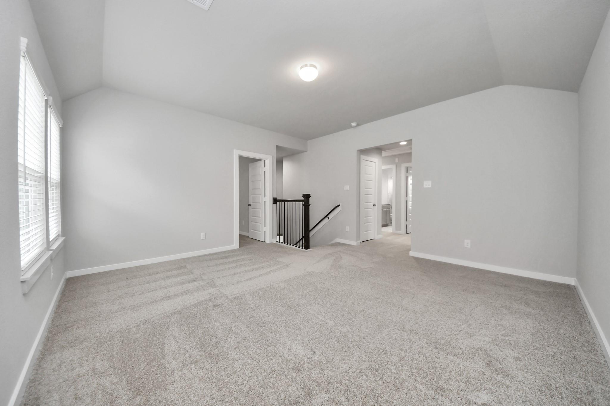 352 Ice Shore Trail