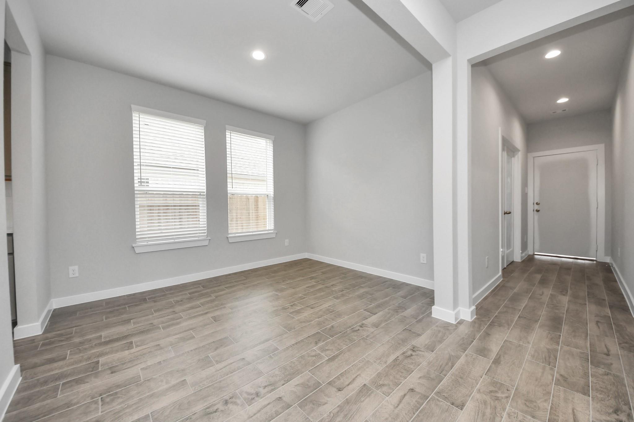 352 Ice Shore Trail