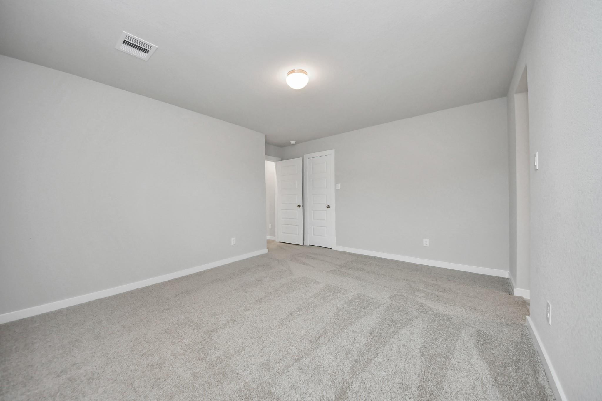 352 Ice Shore Trail