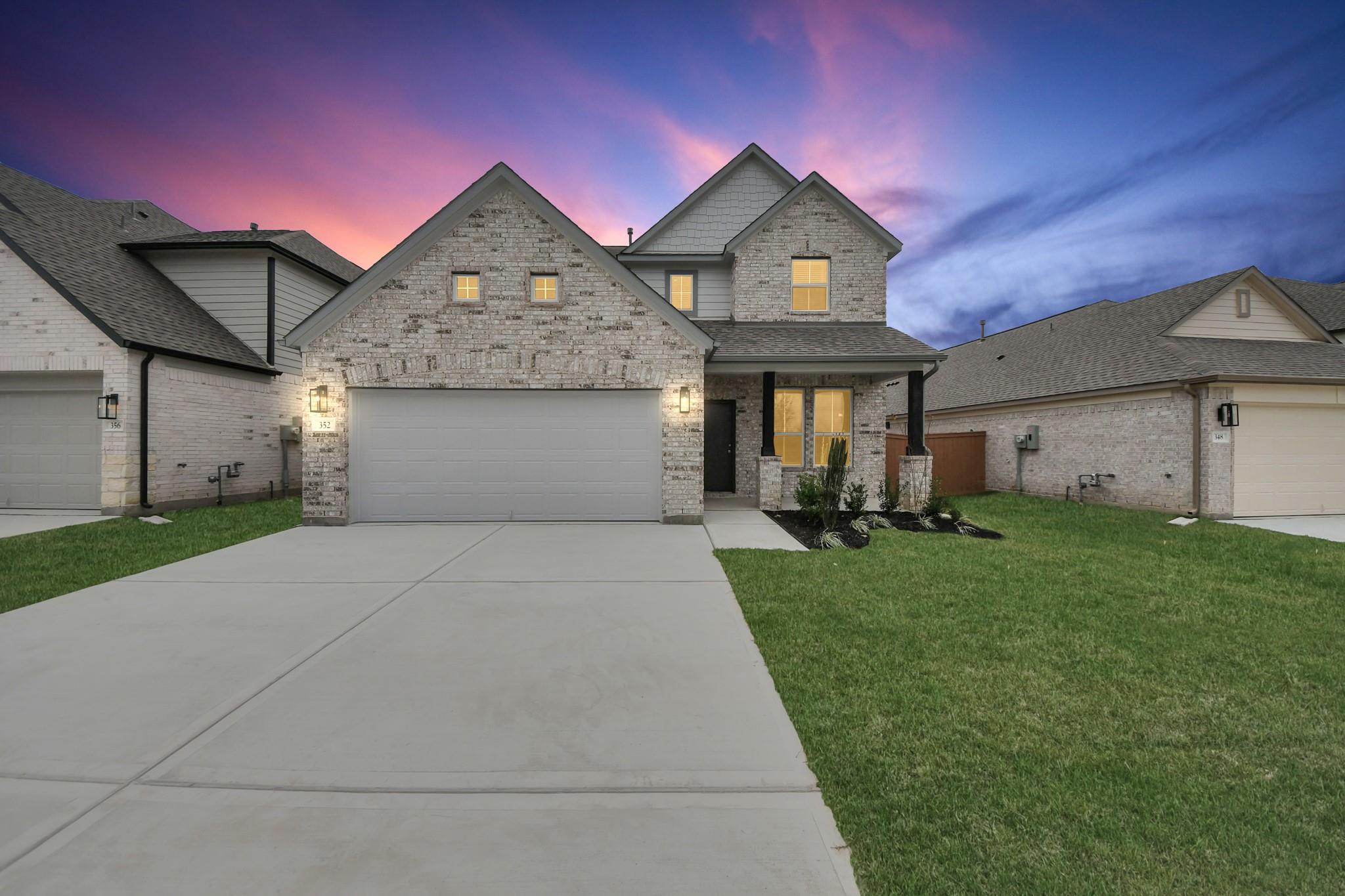 352 Ice Shore Trail