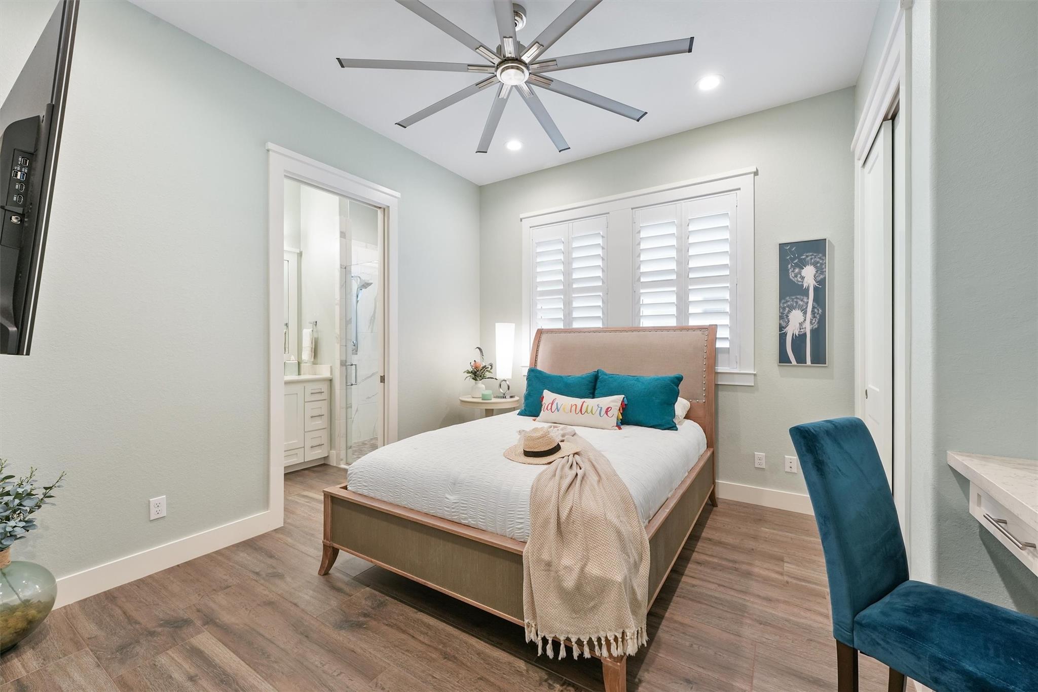 11418 Starfish Lane