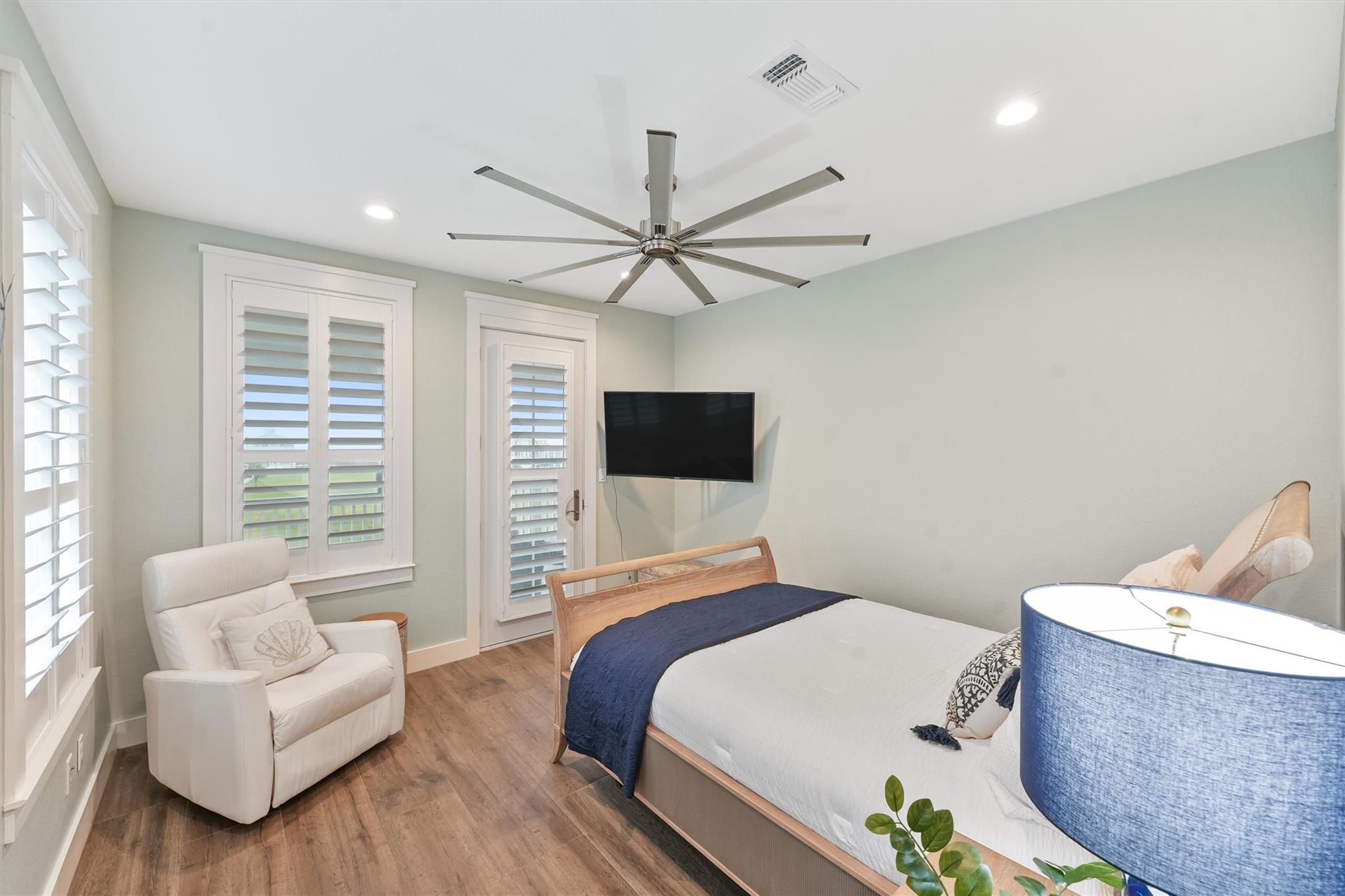 11418 Starfish Lane