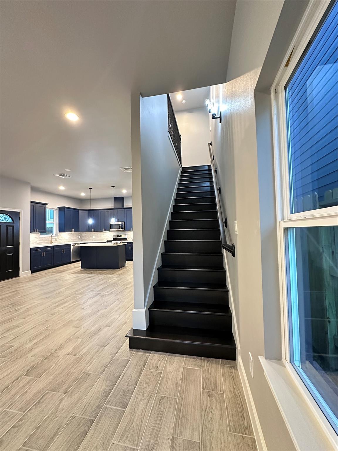 1050 Marjorie Street