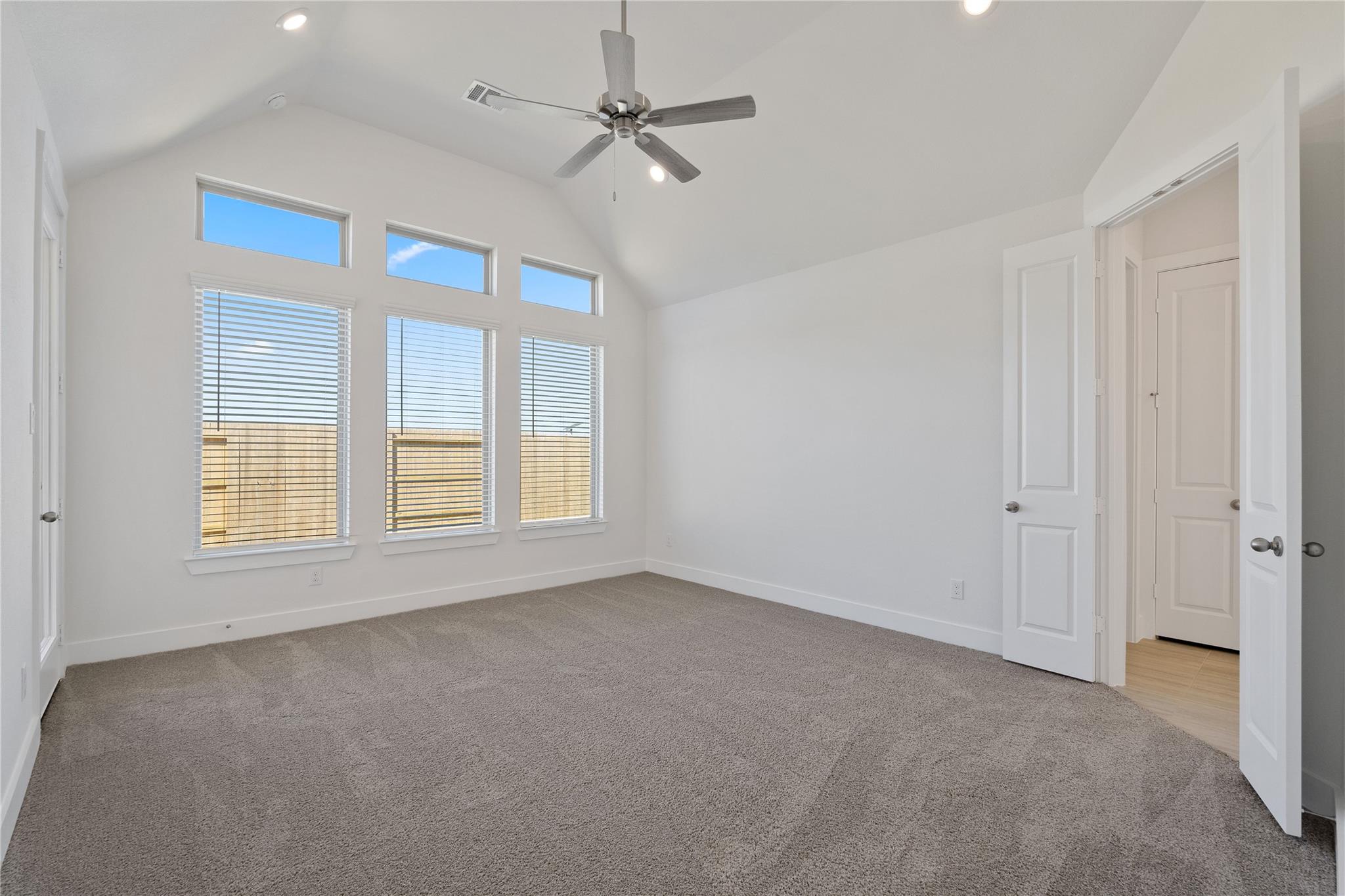 1524 Apache Heights Drive