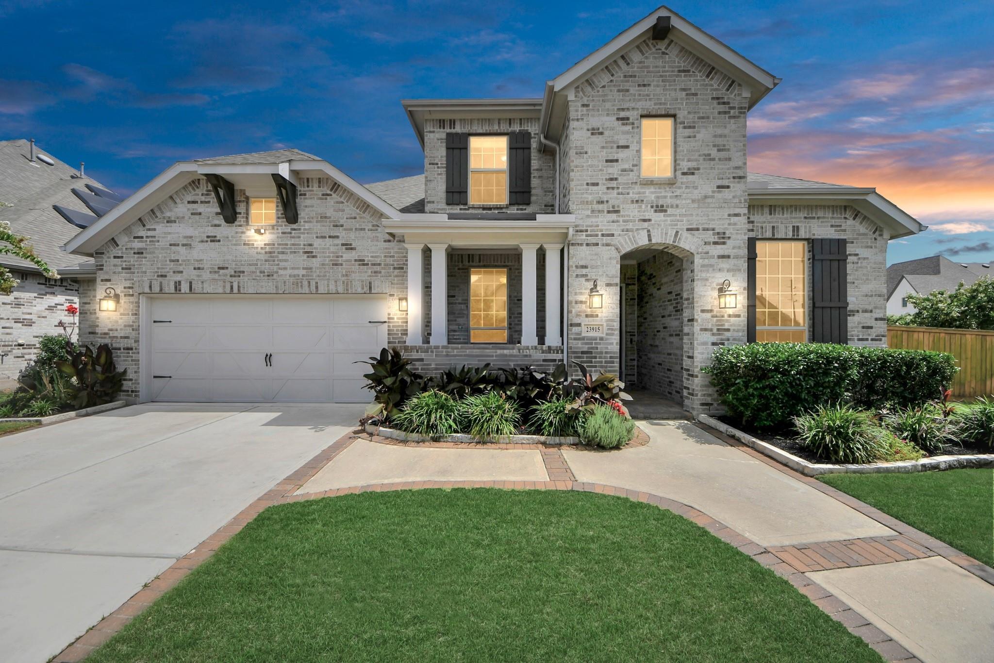 23915 Songlark Valley Place