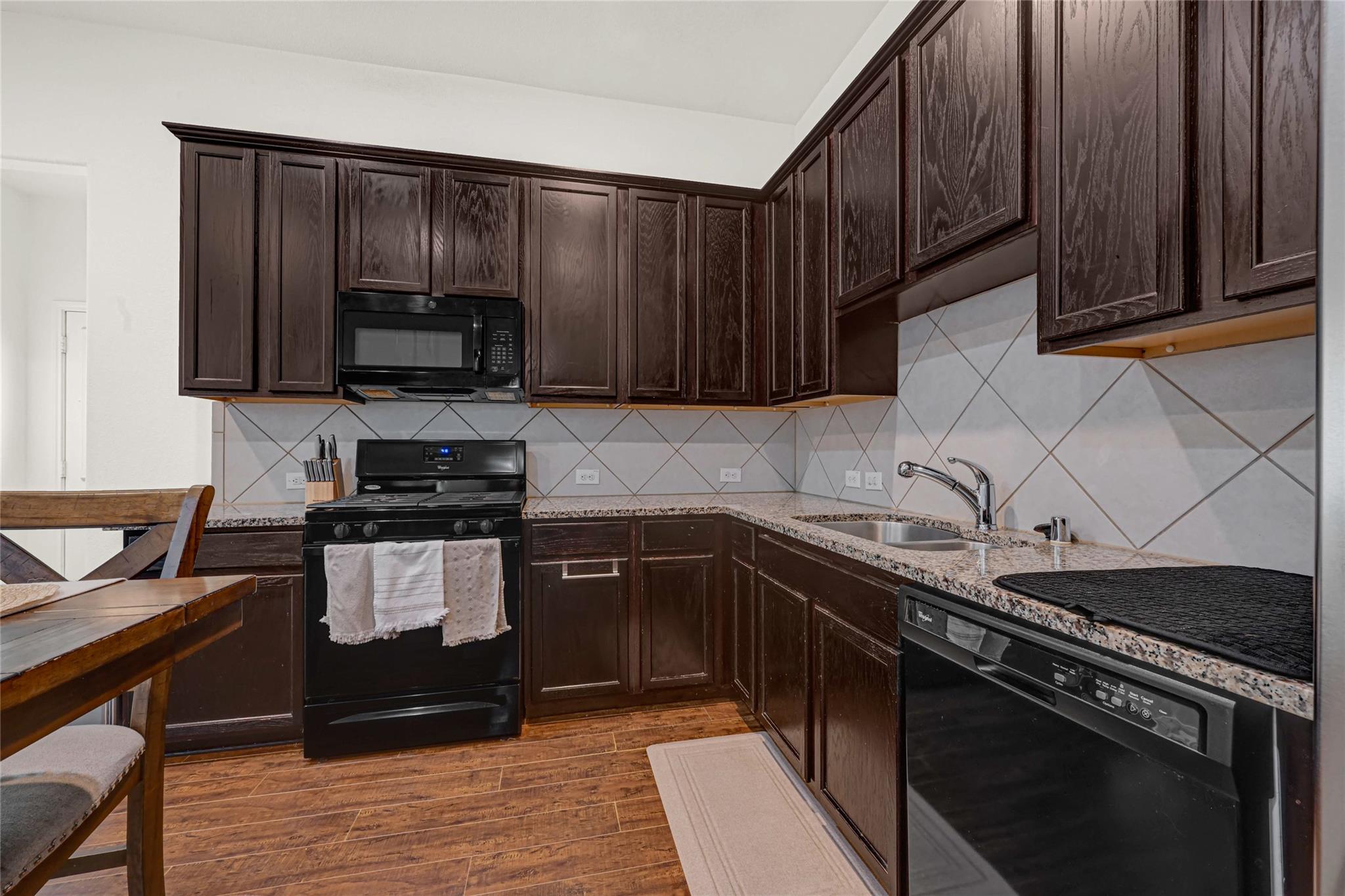 9414 Savannah Holly Drive