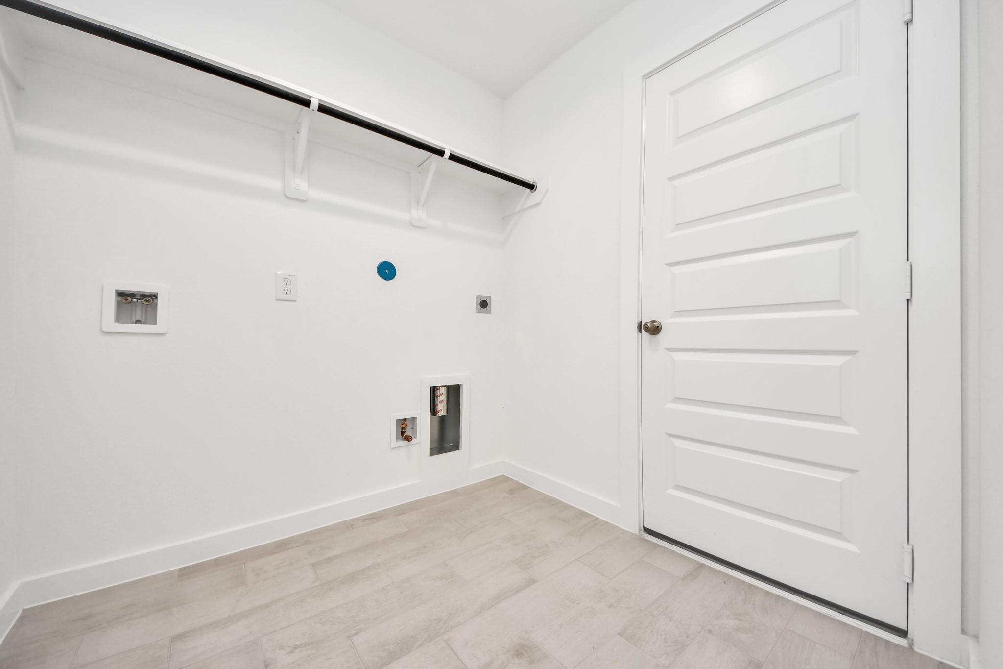 3068 Spoolwood Trail