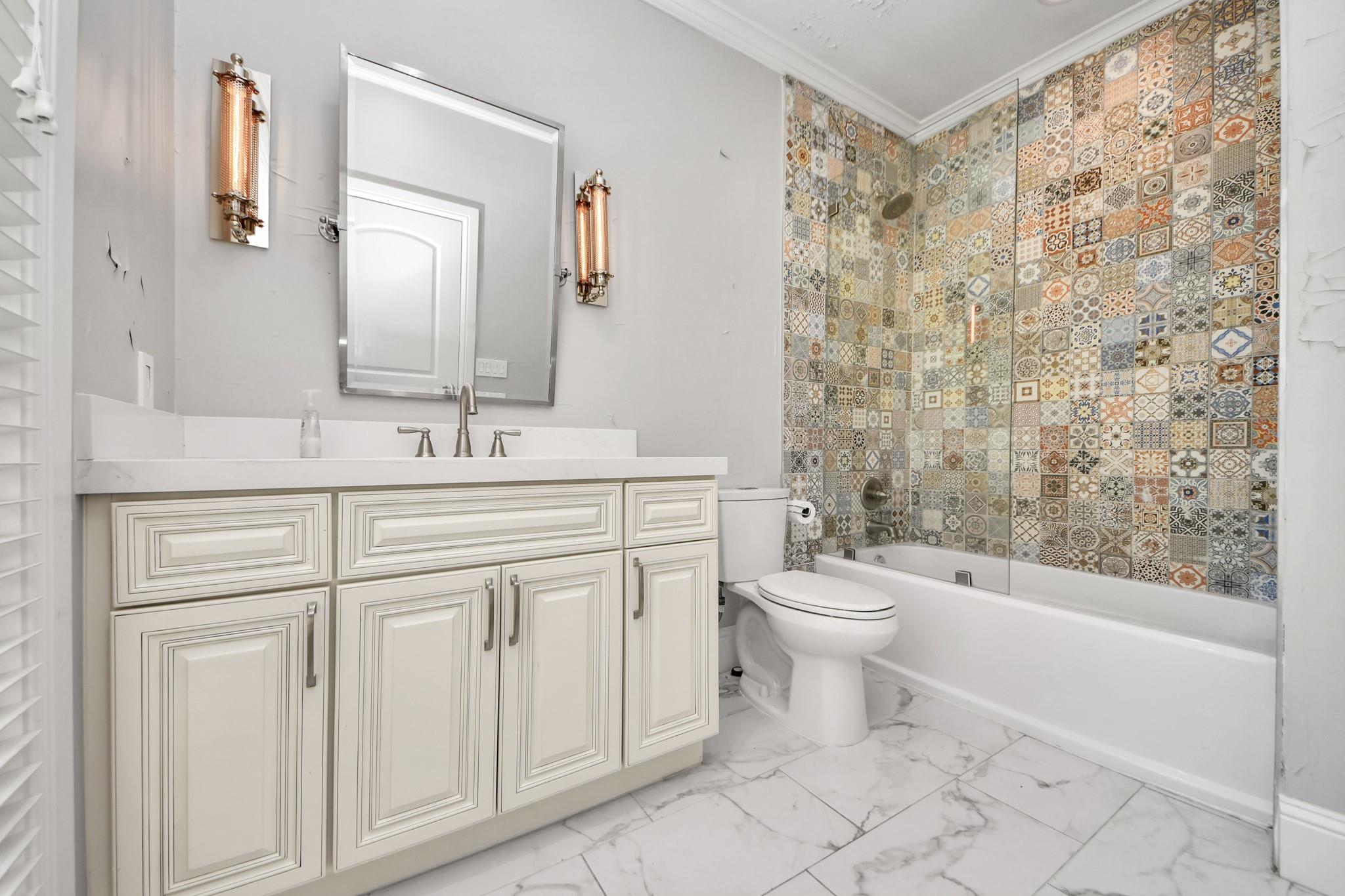 17022 Northgate Forest Drive