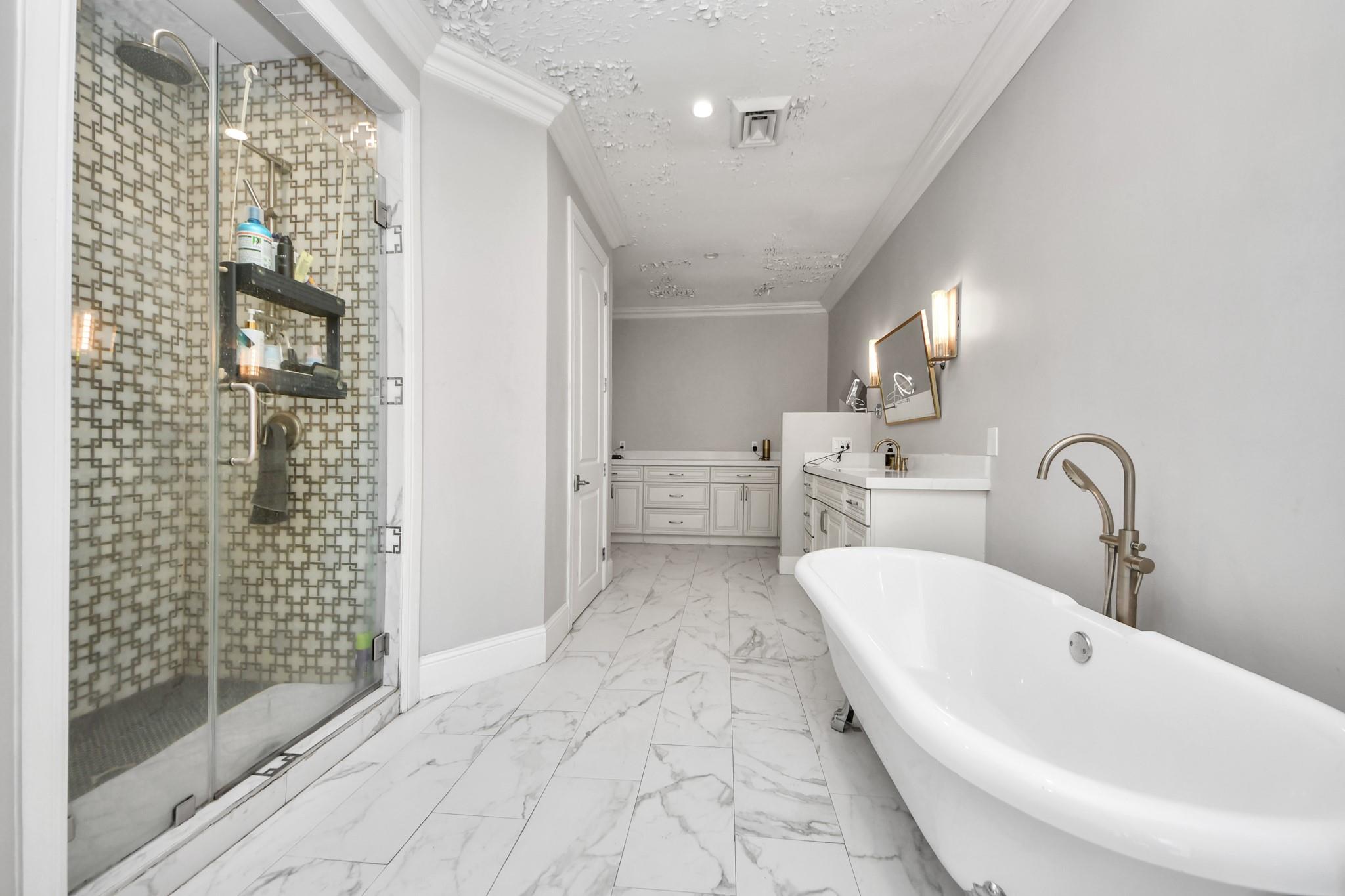 17022 Northgate Forest Drive