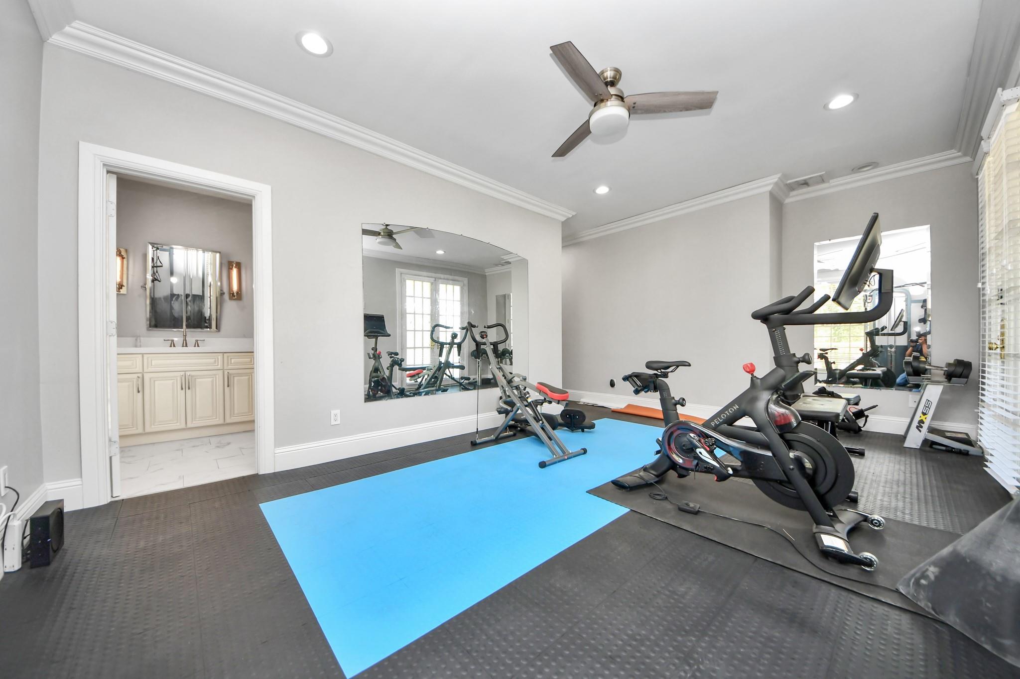 17022 Northgate Forest Drive